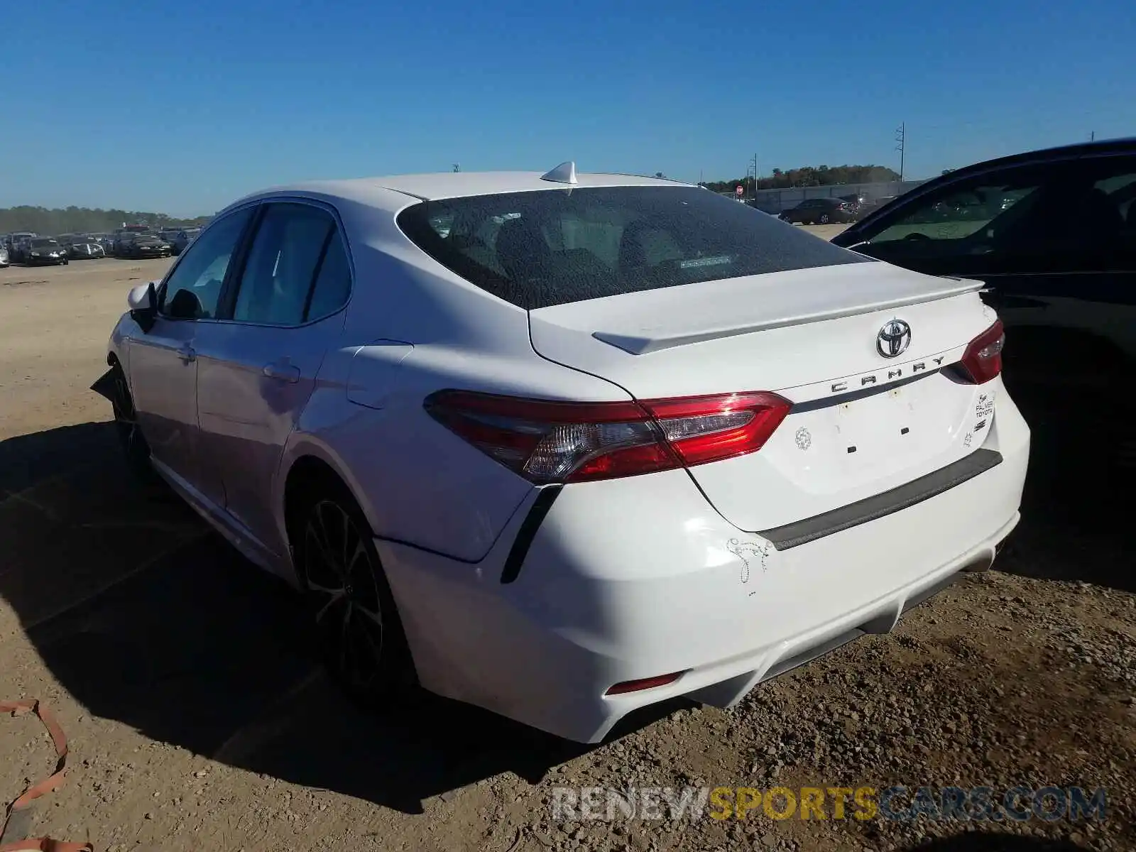 3 Photograph of a damaged car 4T1B11HK9KU804497 TOYOTA CAMRY 2019