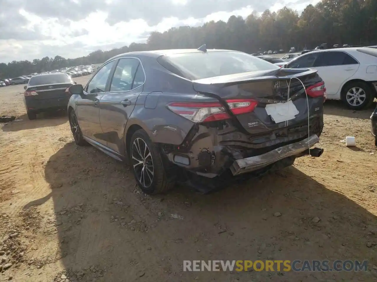 3 Photograph of a damaged car 4T1B11HK9KU805200 TOYOTA CAMRY 2019