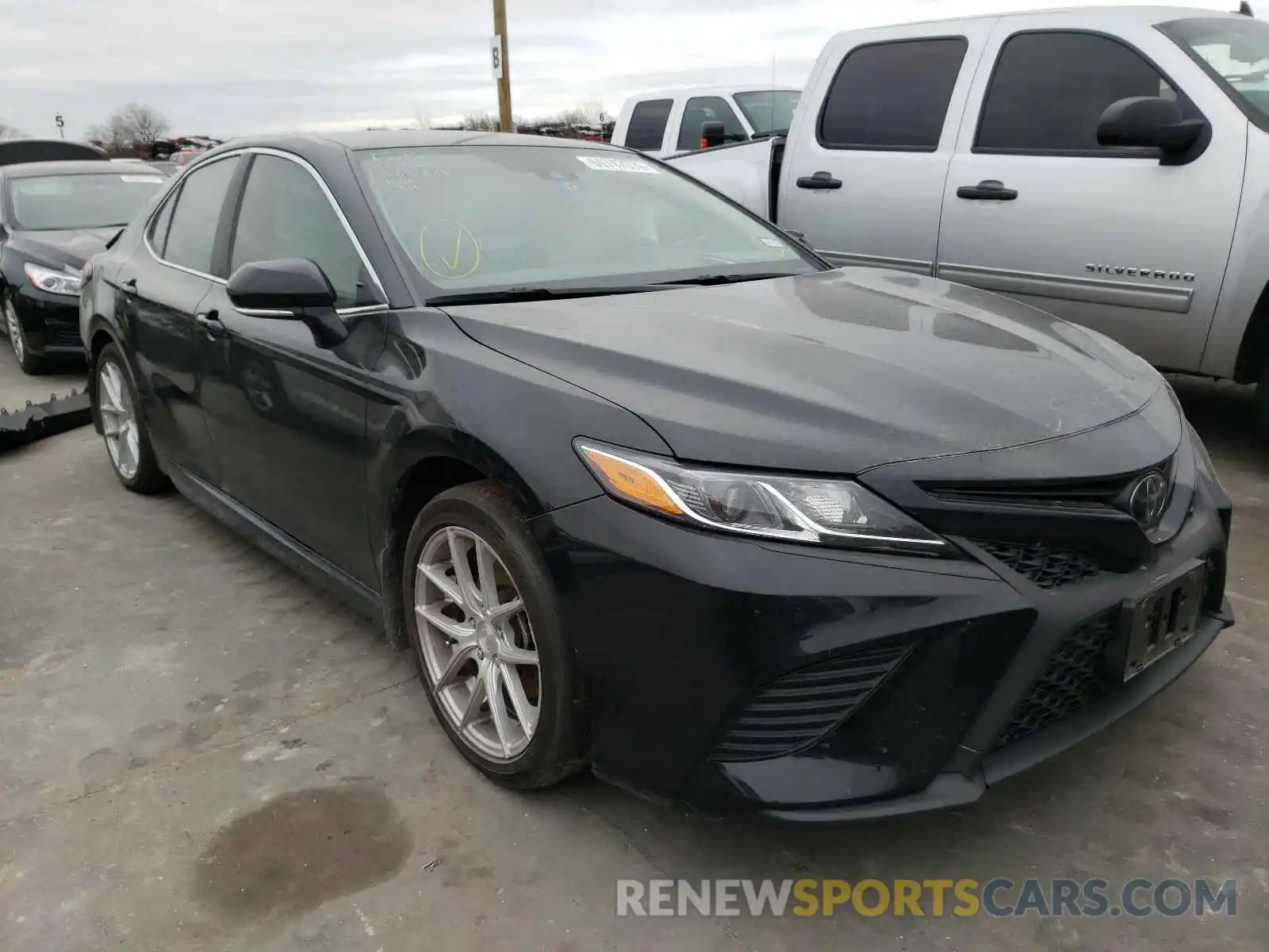 1 Photograph of a damaged car 4T1B11HK9KU805942 TOYOTA CAMRY 2019