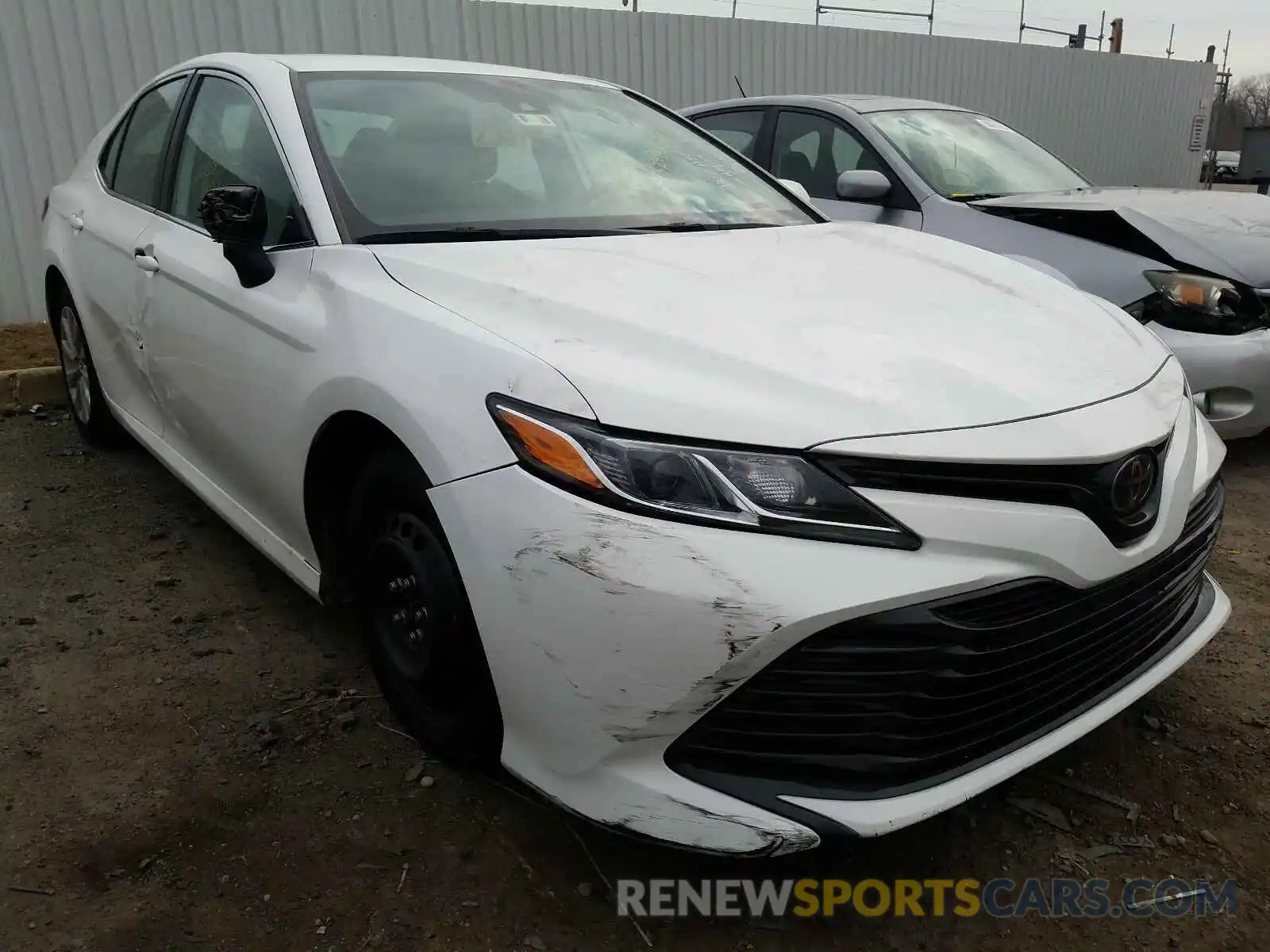 1 Photograph of a damaged car 4T1B11HK9KU805990 TOYOTA CAMRY 2019