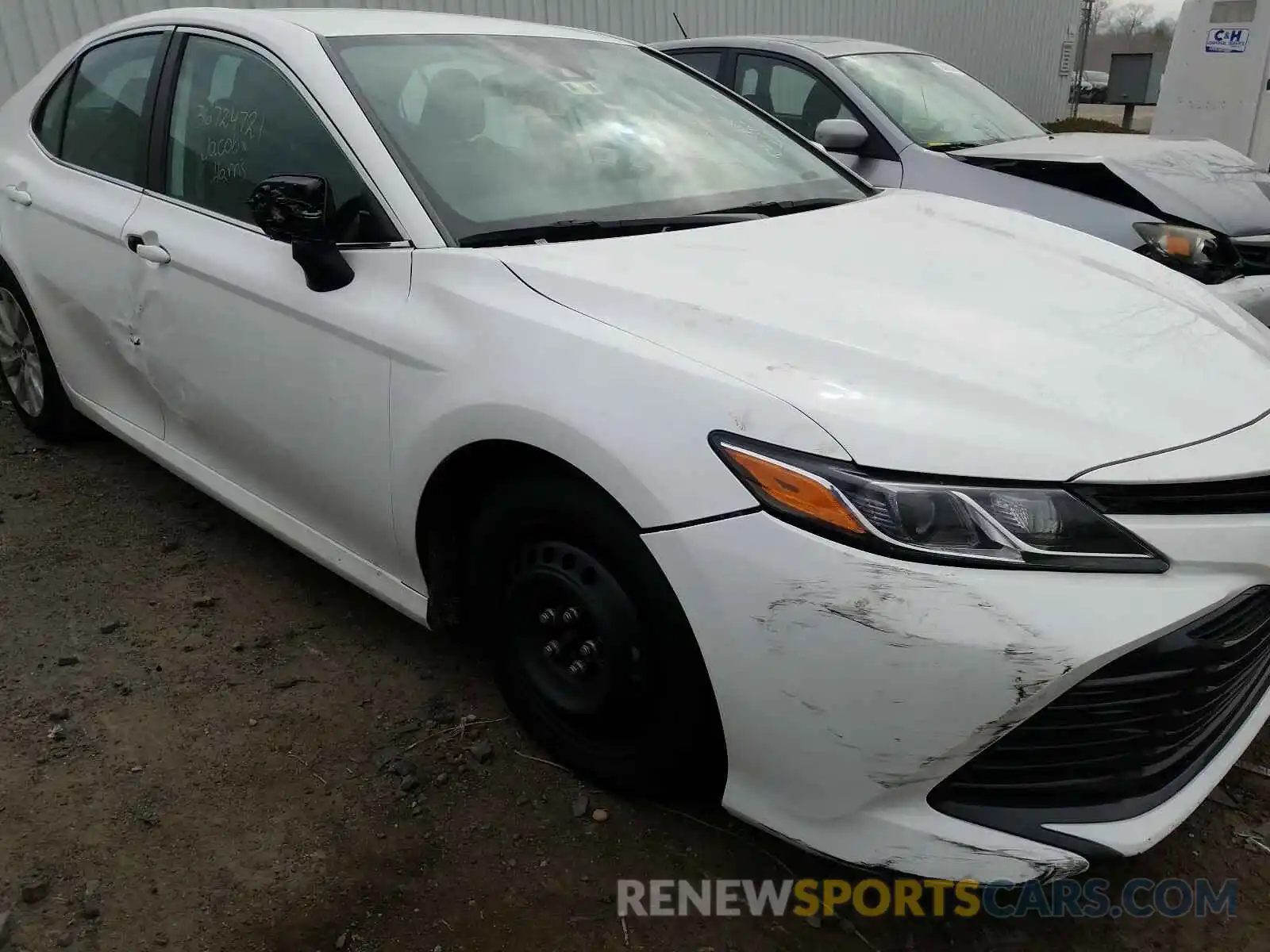 7 Photograph of a damaged car 4T1B11HK9KU805990 TOYOTA CAMRY 2019