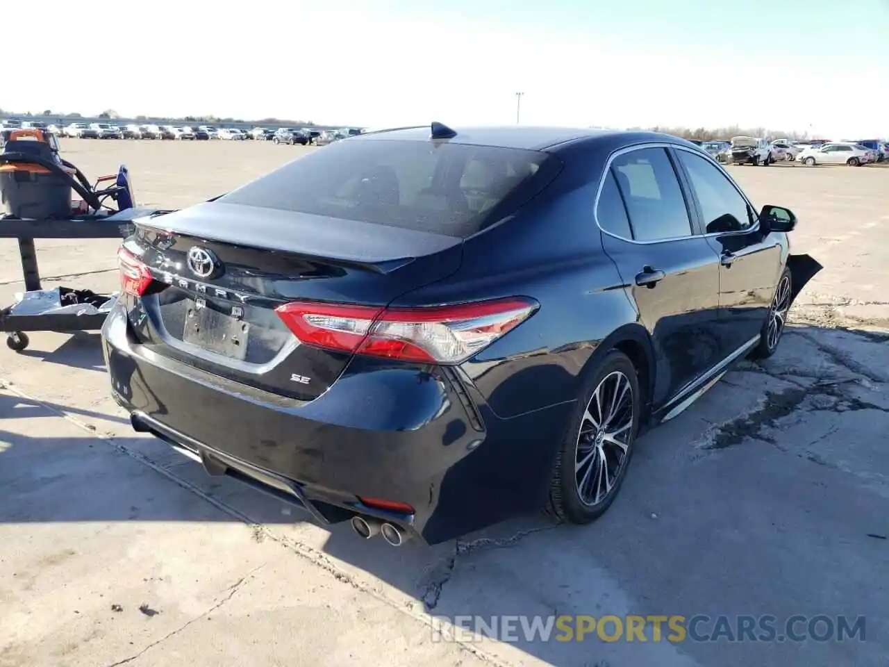 4 Photograph of a damaged car 4T1B11HK9KU806153 TOYOTA CAMRY 2019