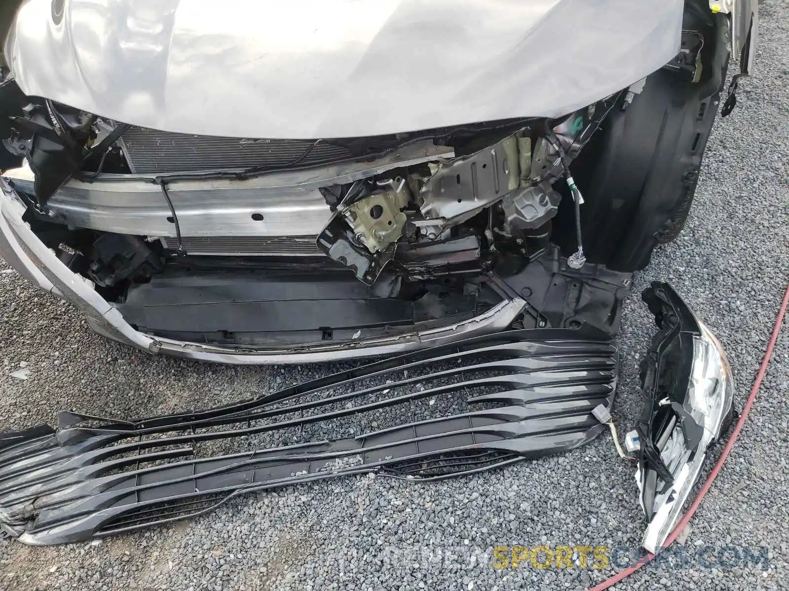 9 Photograph of a damaged car 4T1B11HK9KU809165 TOYOTA CAMRY 2019