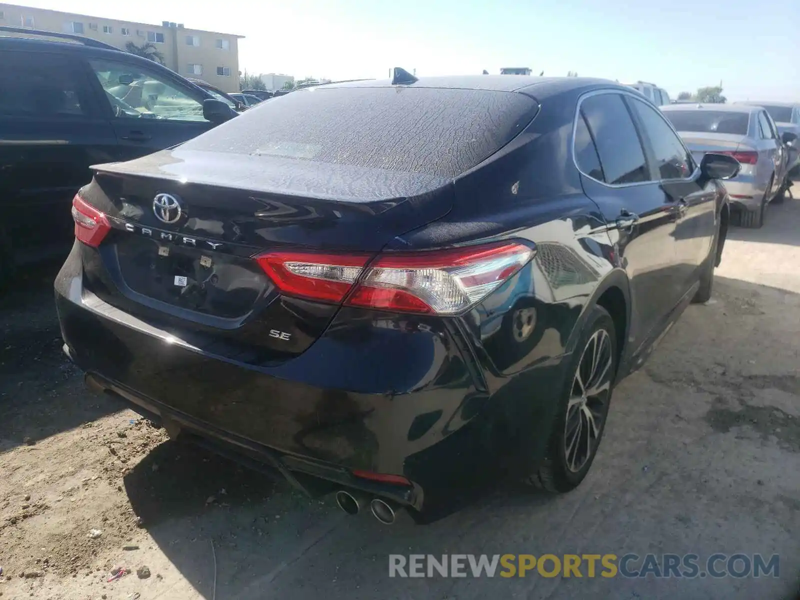 4 Photograph of a damaged car 4T1B11HK9KU809537 TOYOTA CAMRY 2019