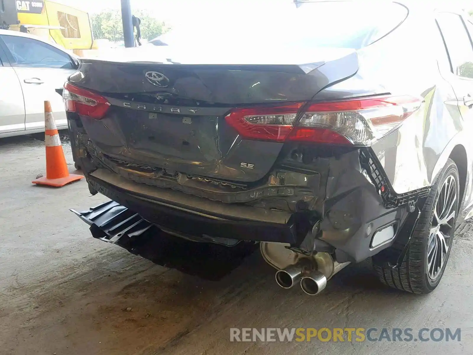 9 Photograph of a damaged car 4T1B11HK9KU811286 TOYOTA CAMRY 2019