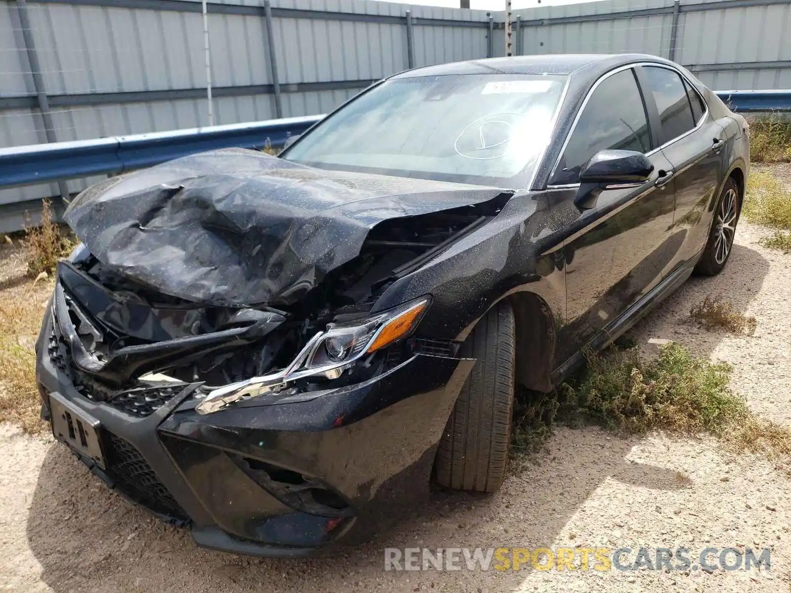 2 Photograph of a damaged car 4T1B11HK9KU812325 TOYOTA CAMRY 2019