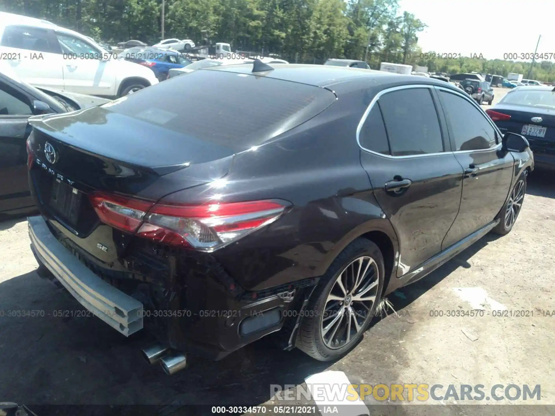 4 Фотография поврежденного автомобиля 4T1B11HK9KU813944 TOYOTA CAMRY 2019