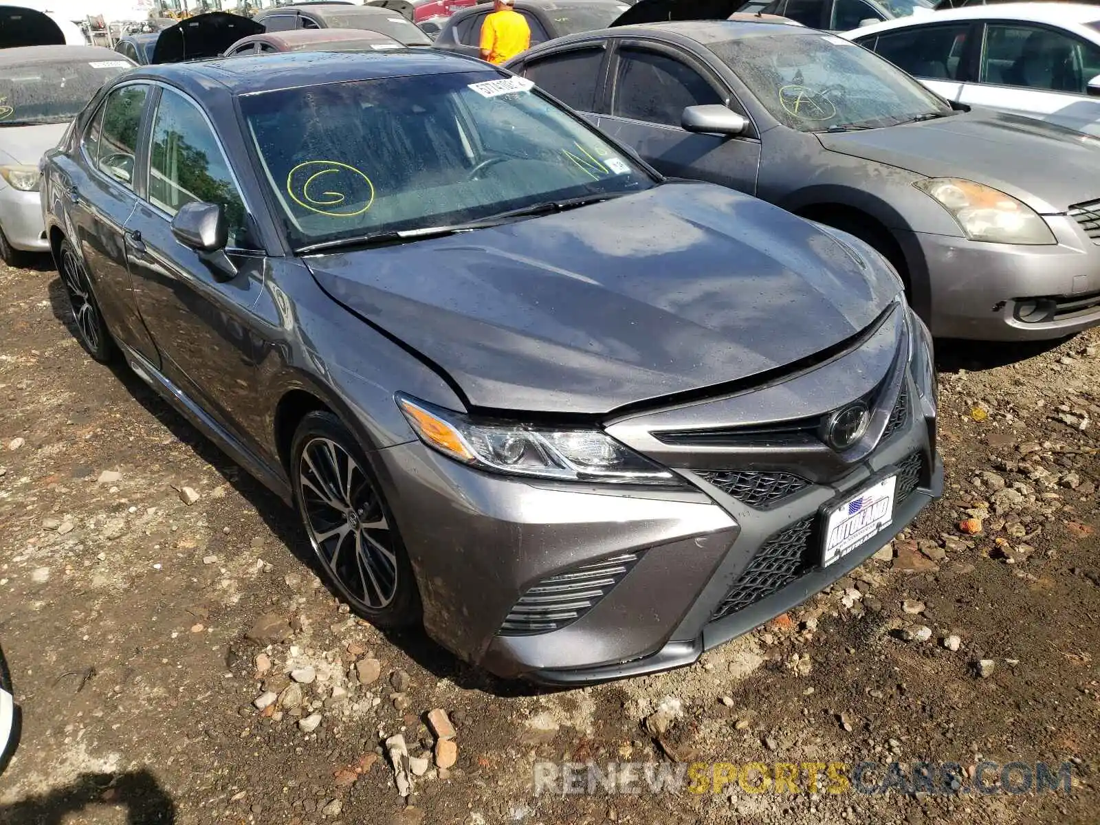 1 Photograph of a damaged car 4T1B11HK9KU814625 TOYOTA CAMRY 2019