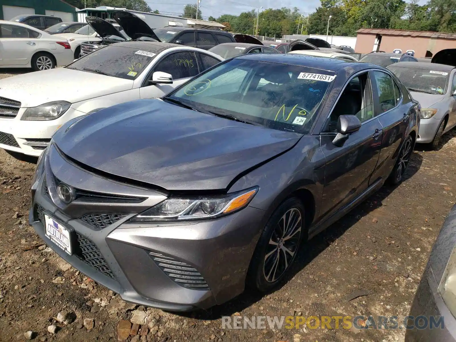 2 Photograph of a damaged car 4T1B11HK9KU814625 TOYOTA CAMRY 2019