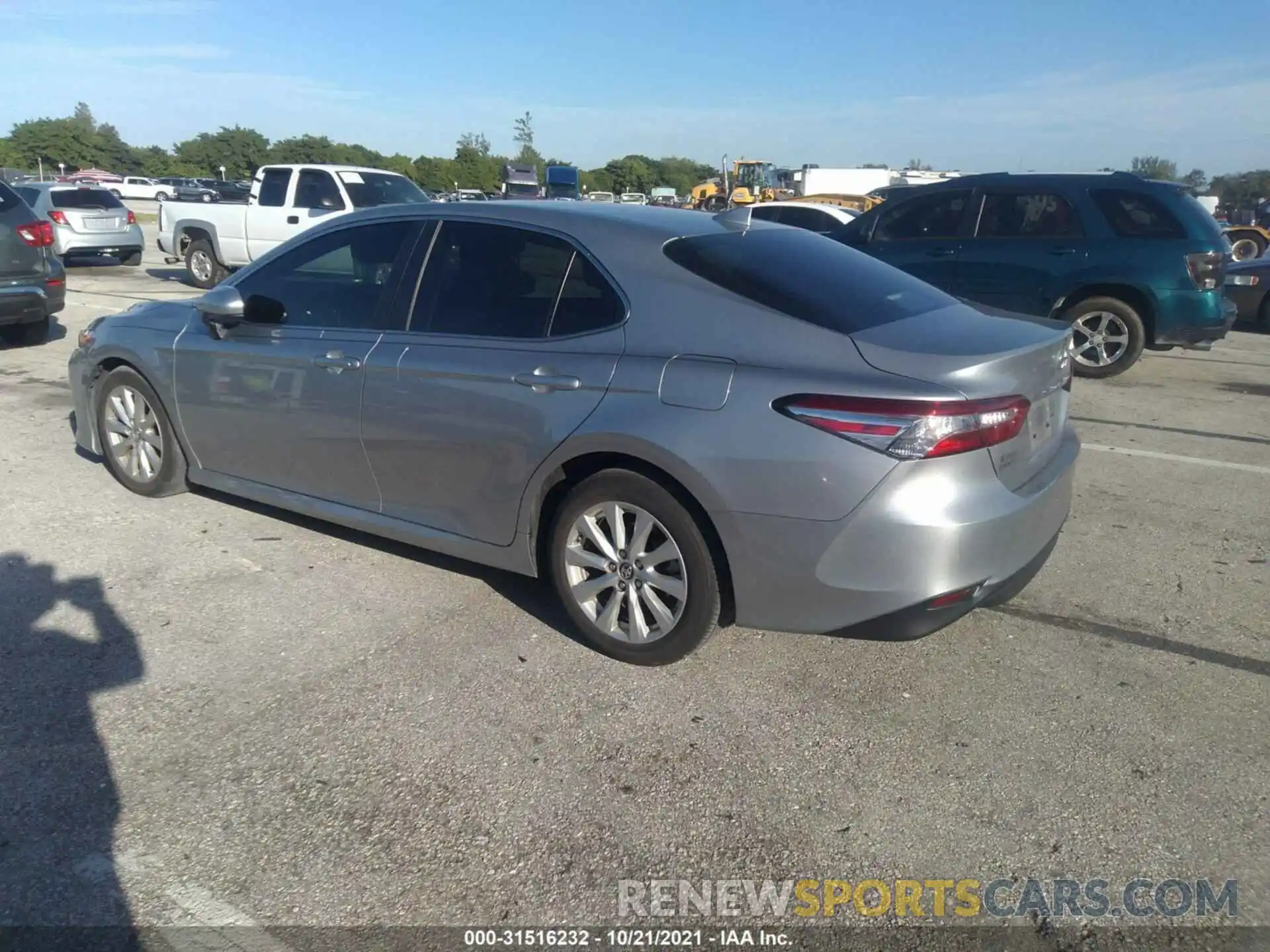 3 Photograph of a damaged car 4T1B11HK9KU816794 TOYOTA CAMRY 2019