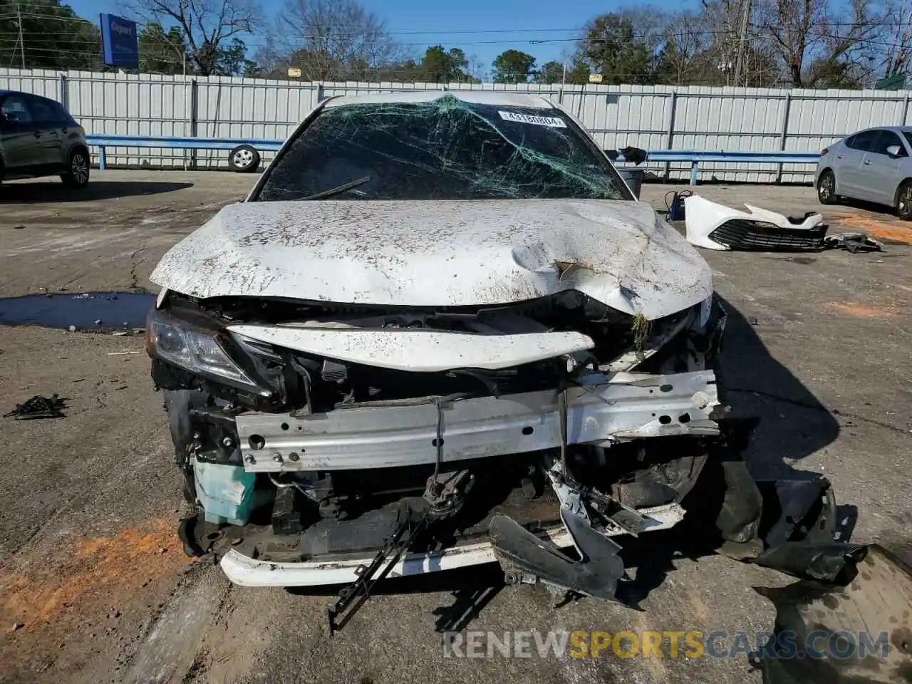 5 Photograph of a damaged car 4T1B11HK9KU817461 TOYOTA CAMRY 2019