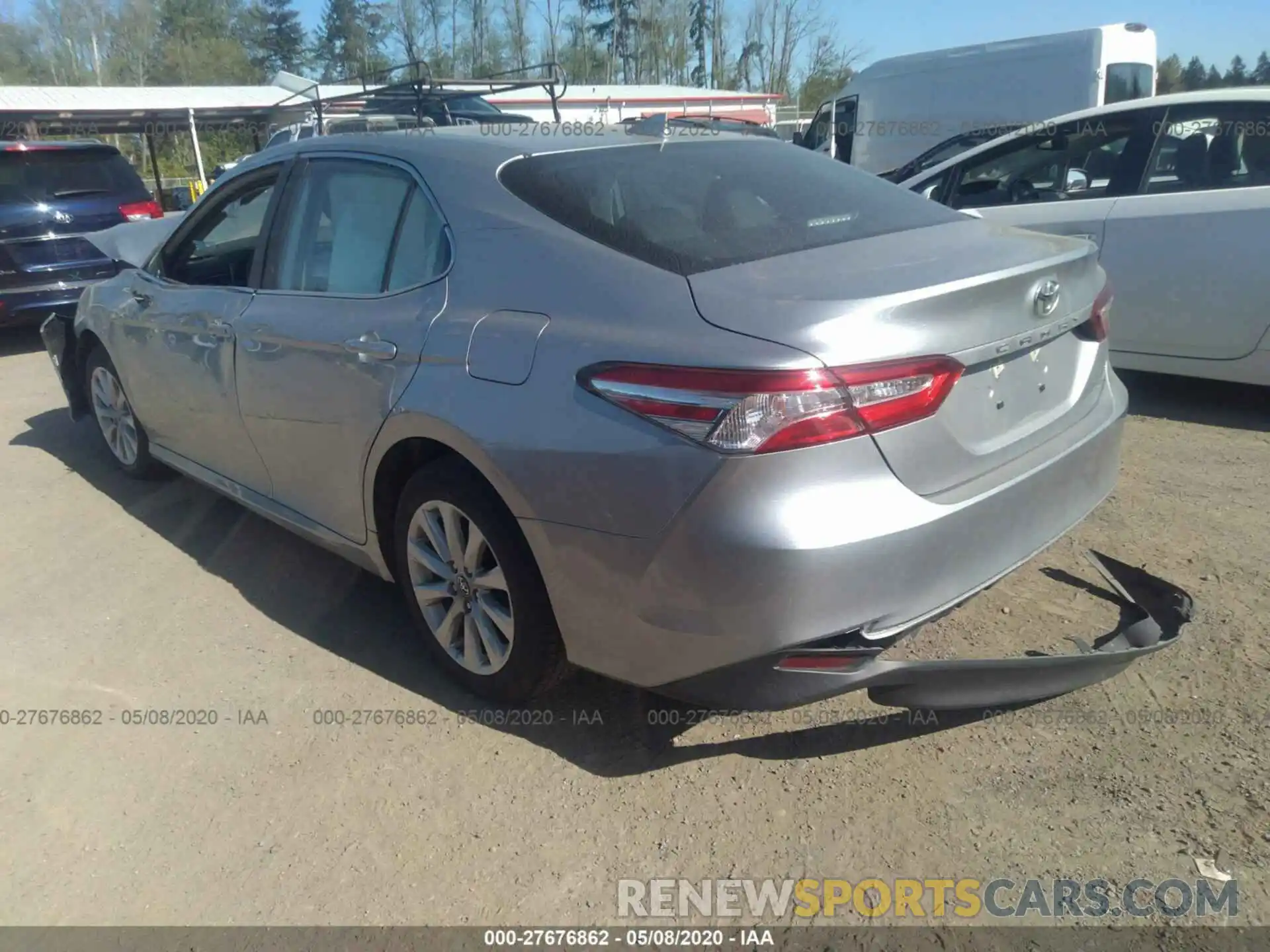 3 Photograph of a damaged car 4T1B11HK9KU817718 TOYOTA CAMRY 2019