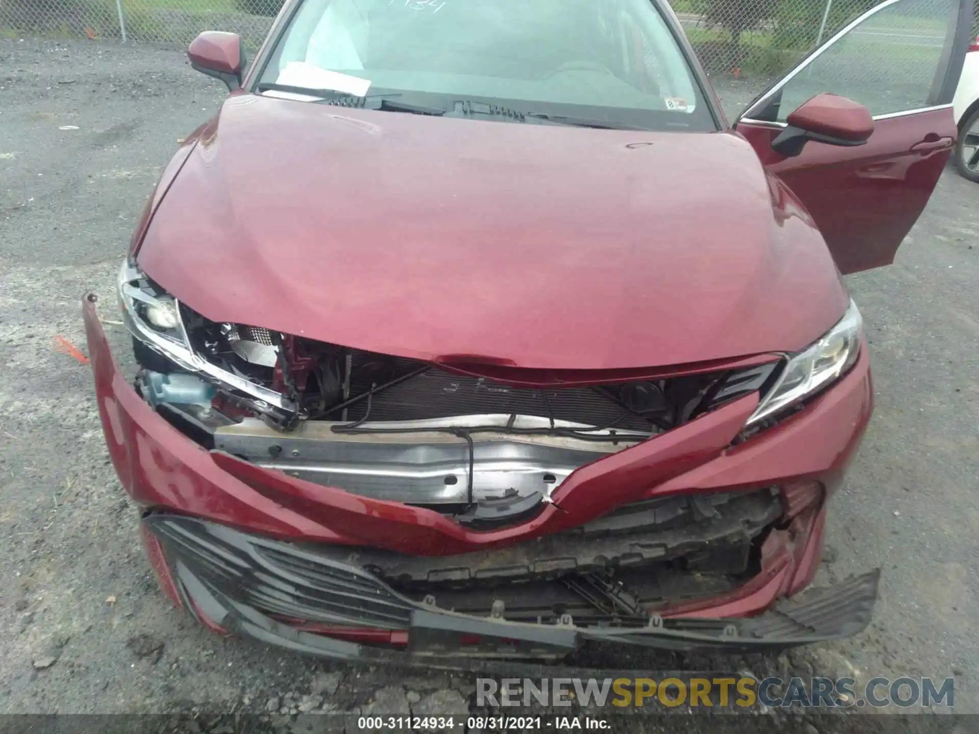 6 Photograph of a damaged car 4T1B11HK9KU818772 TOYOTA CAMRY 2019