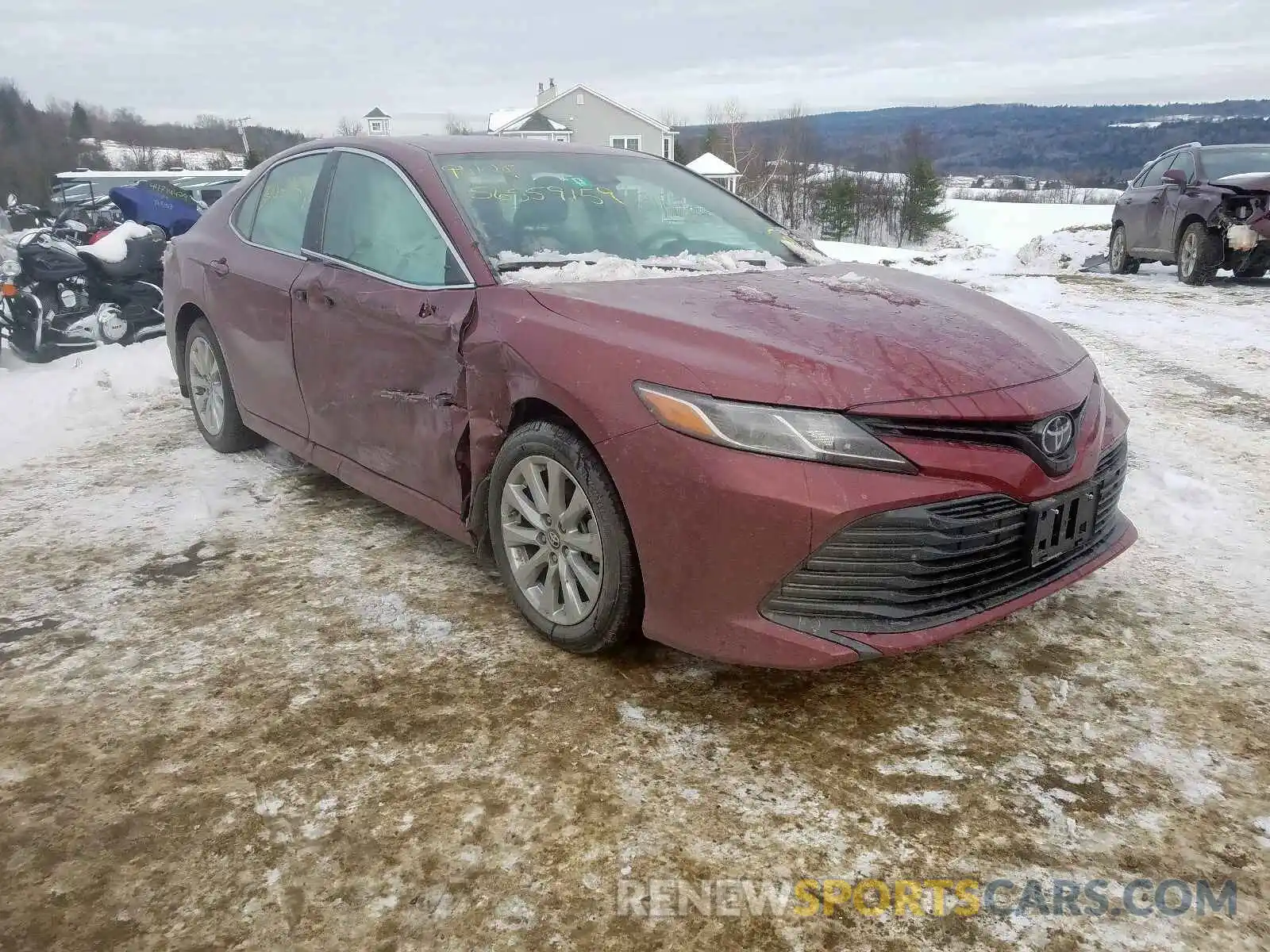 1 Photograph of a damaged car 4T1B11HK9KU819047 TOYOTA CAMRY 2019