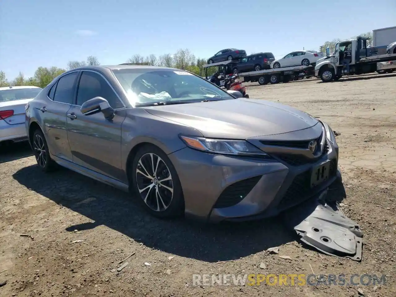 1 Photograph of a damaged car 4T1B11HK9KU820697 TOYOTA CAMRY 2019