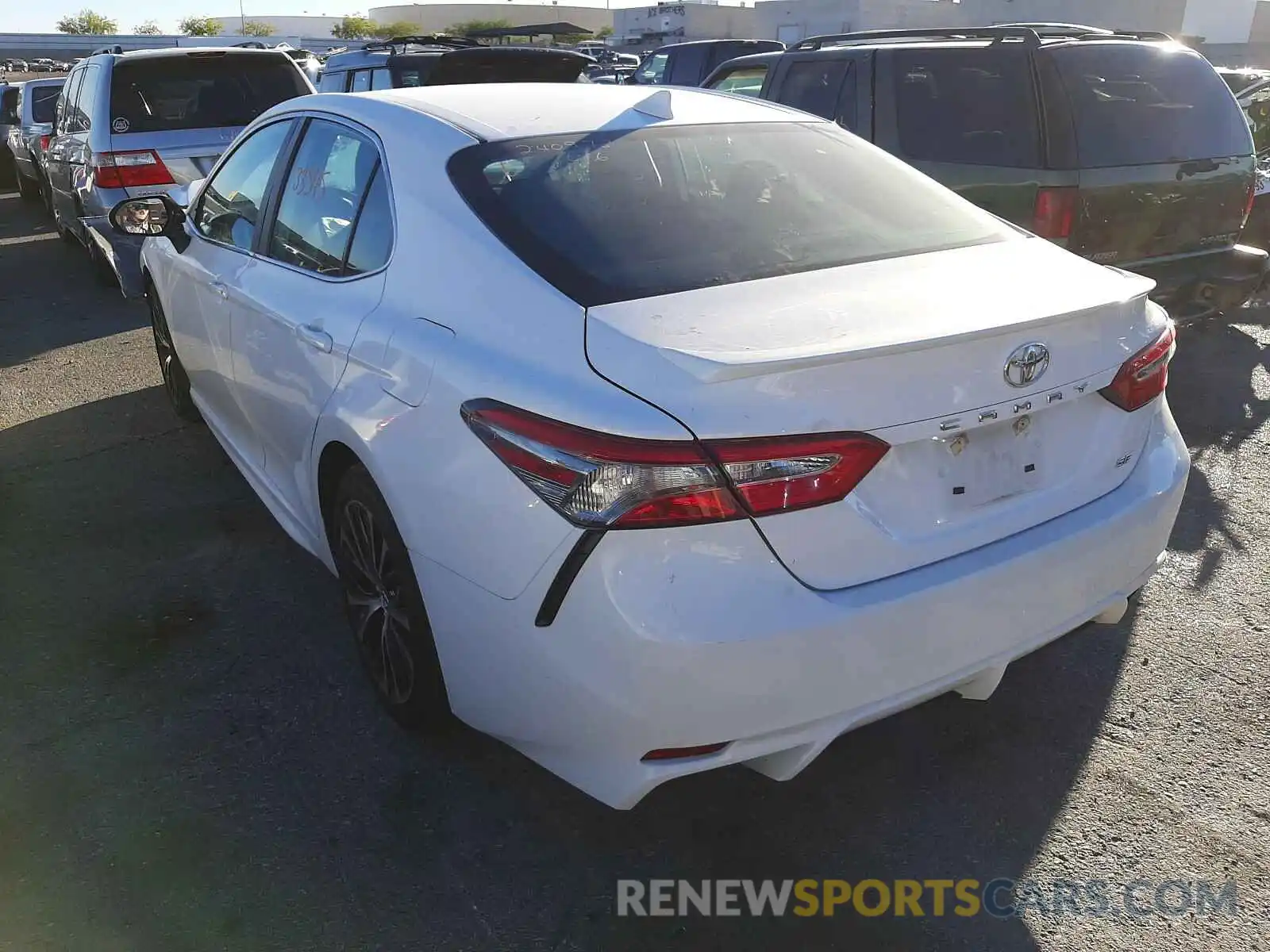 3 Photograph of a damaged car 4T1B11HK9KU822692 TOYOTA CAMRY 2019