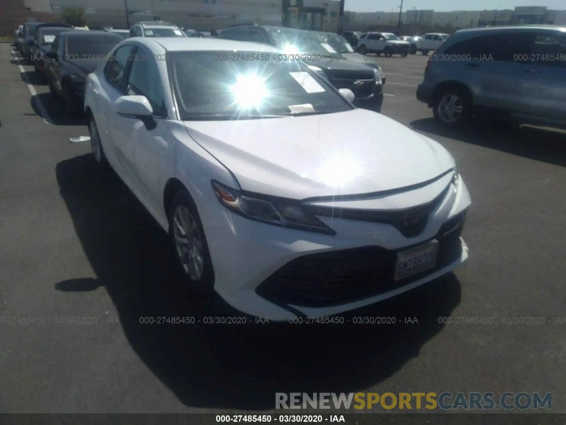 1 Photograph of a damaged car 4T1B11HK9KU825382 TOYOTA CAMRY 2019