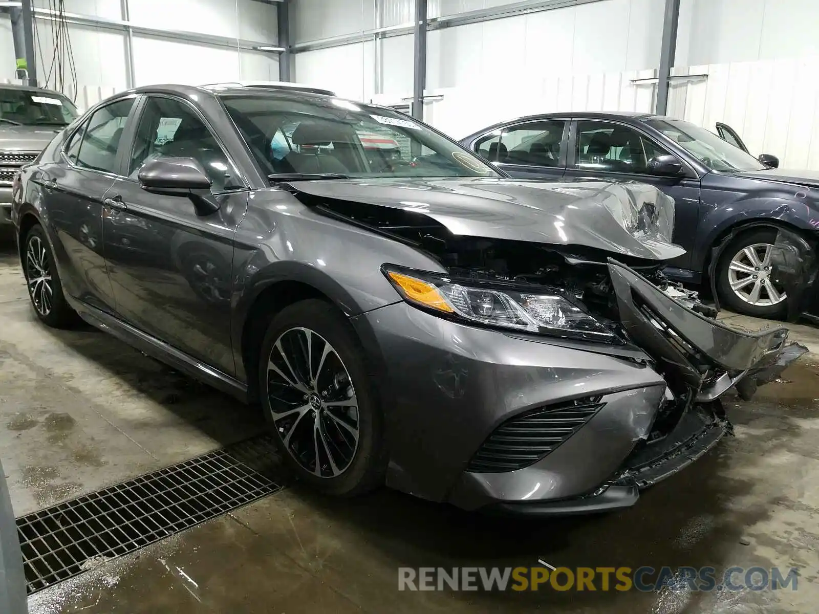 1 Photograph of a damaged car 4T1B11HK9KU825530 TOYOTA CAMRY 2019