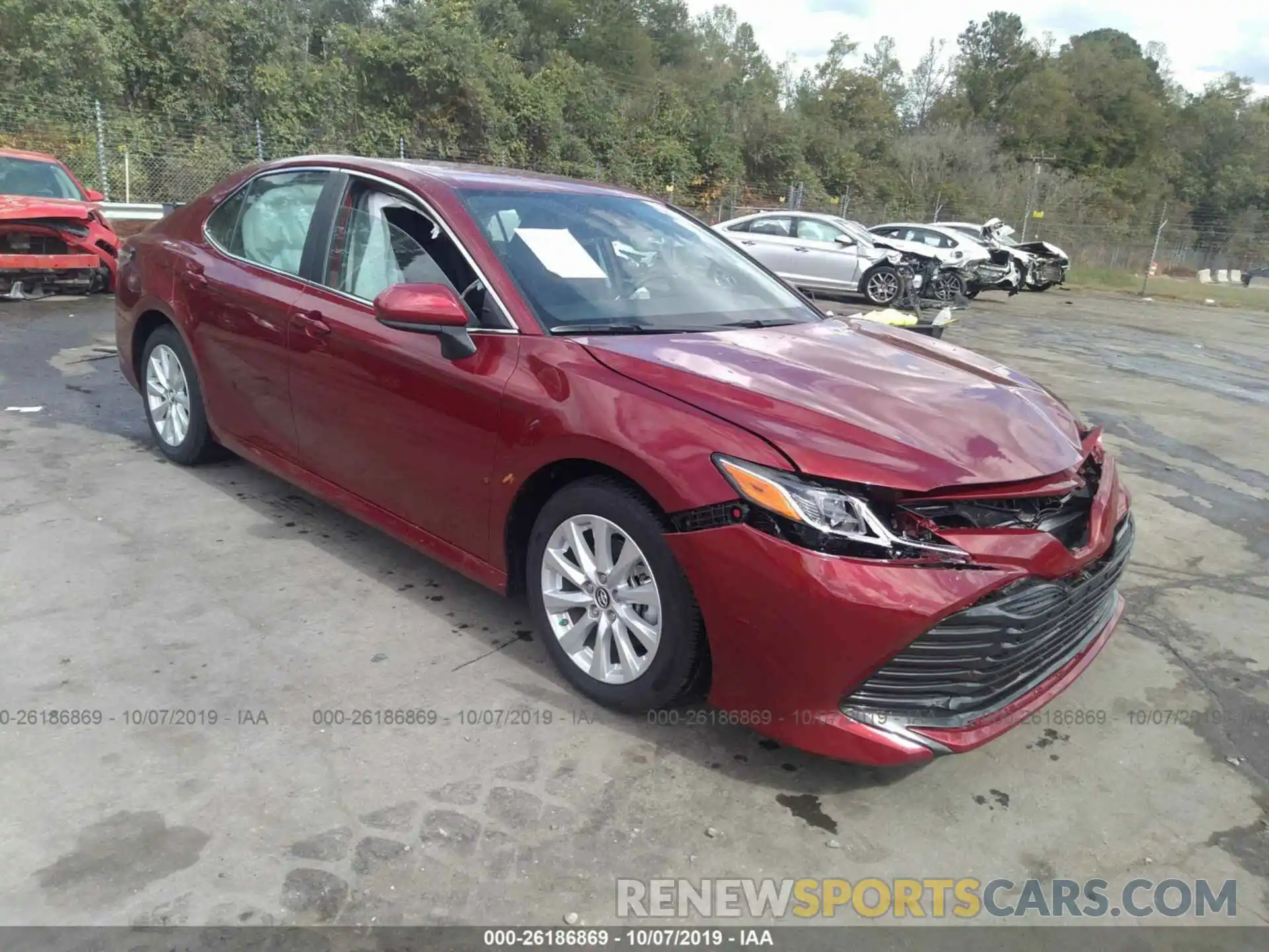 1 Photograph of a damaged car 4T1B11HK9KU827262 TOYOTA CAMRY 2019