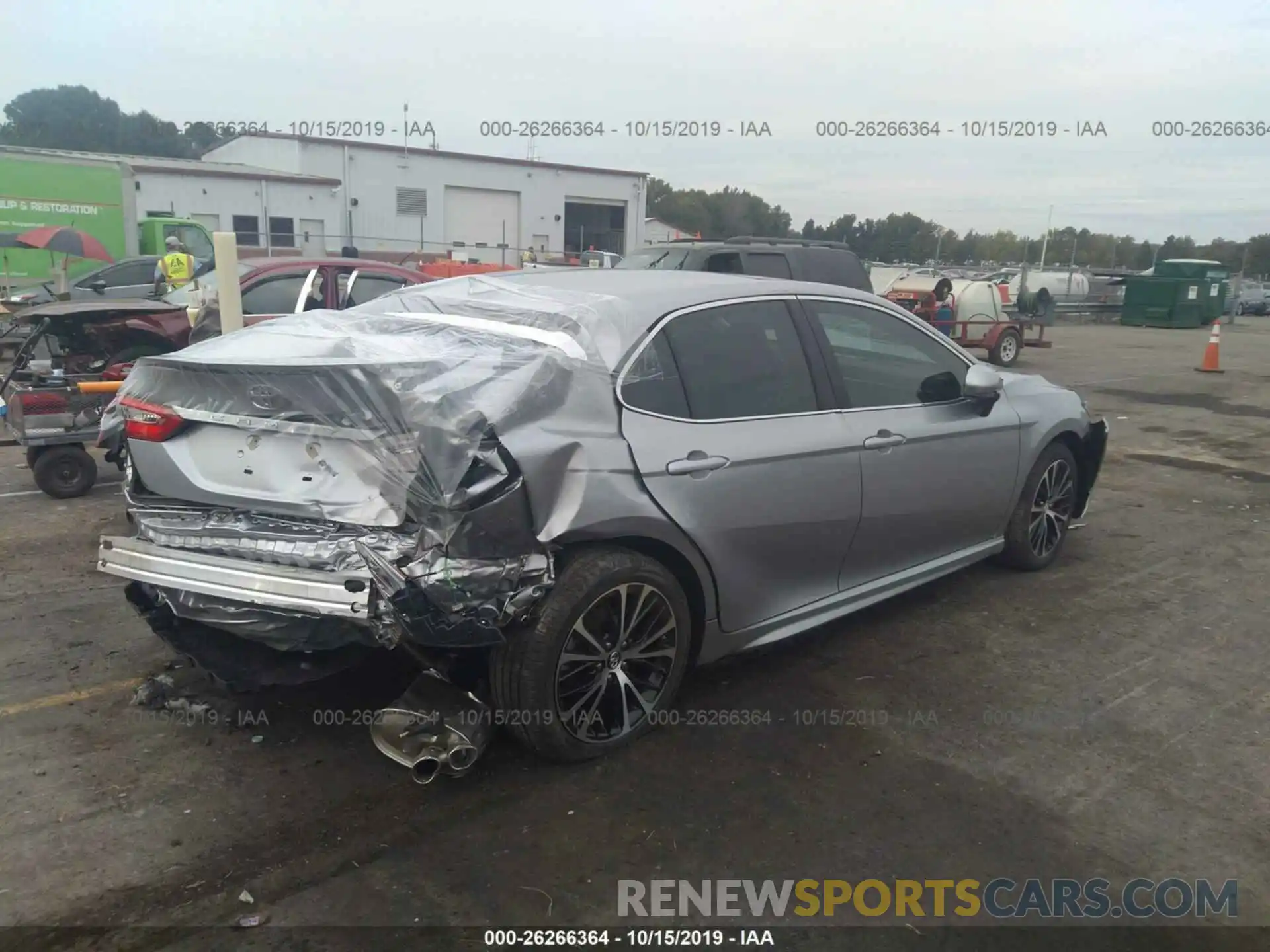 4 Photograph of a damaged car 4T1B11HK9KU828864 TOYOTA CAMRY 2019