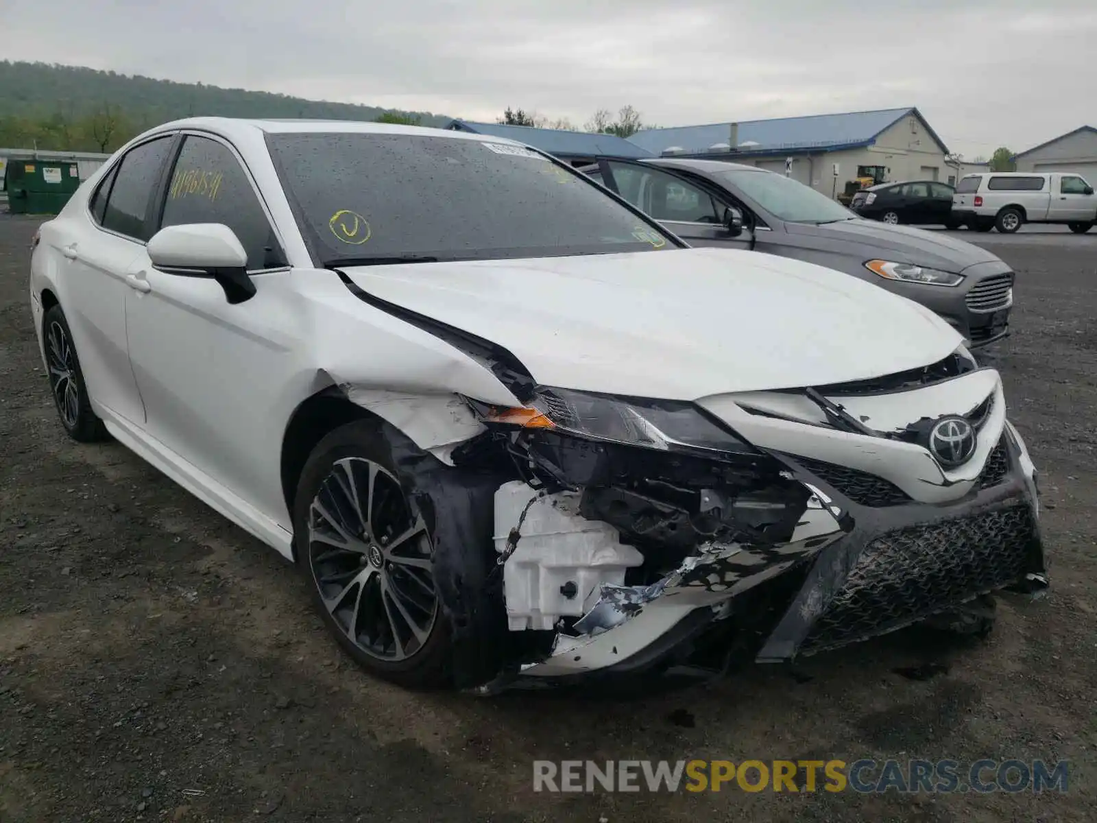 1 Photograph of a damaged car 4T1B11HK9KU829724 TOYOTA CAMRY 2019