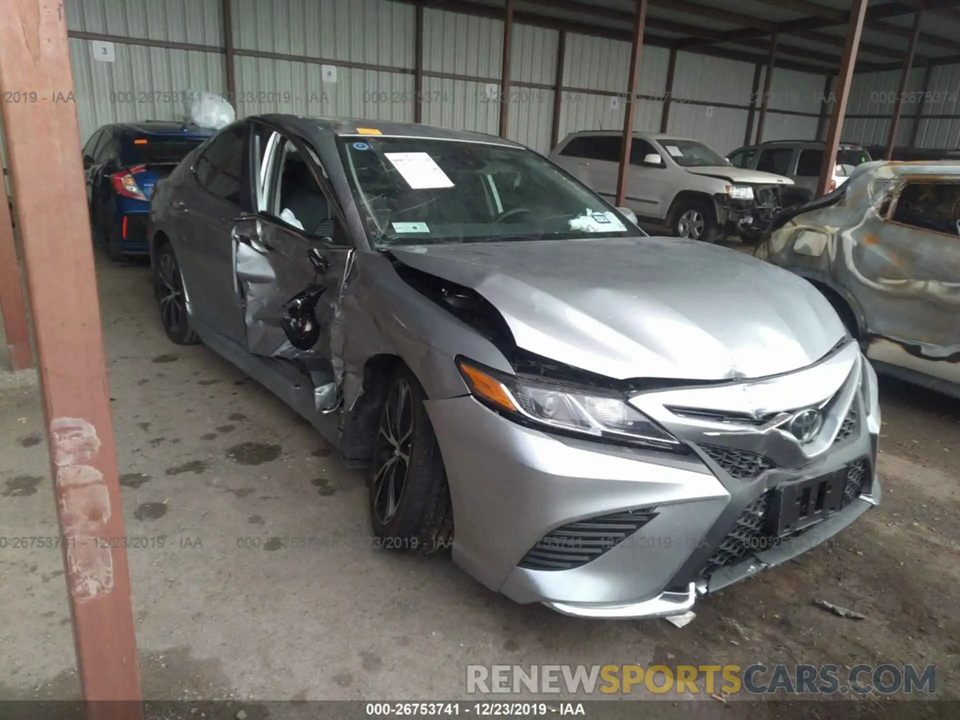 1 Photograph of a damaged car 4T1B11HK9KU830579 TOYOTA CAMRY 2019