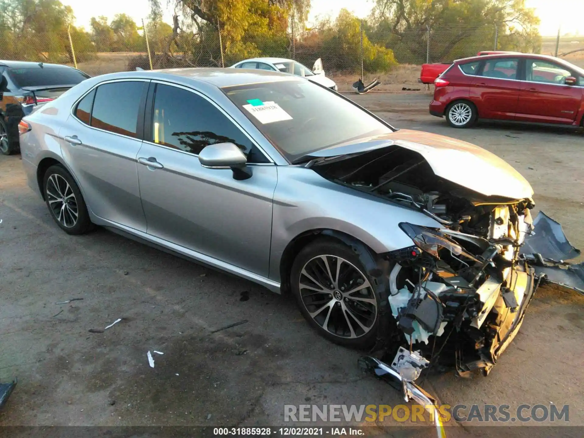 1 Photograph of a damaged car 4T1B11HK9KU830808 TOYOTA CAMRY 2019