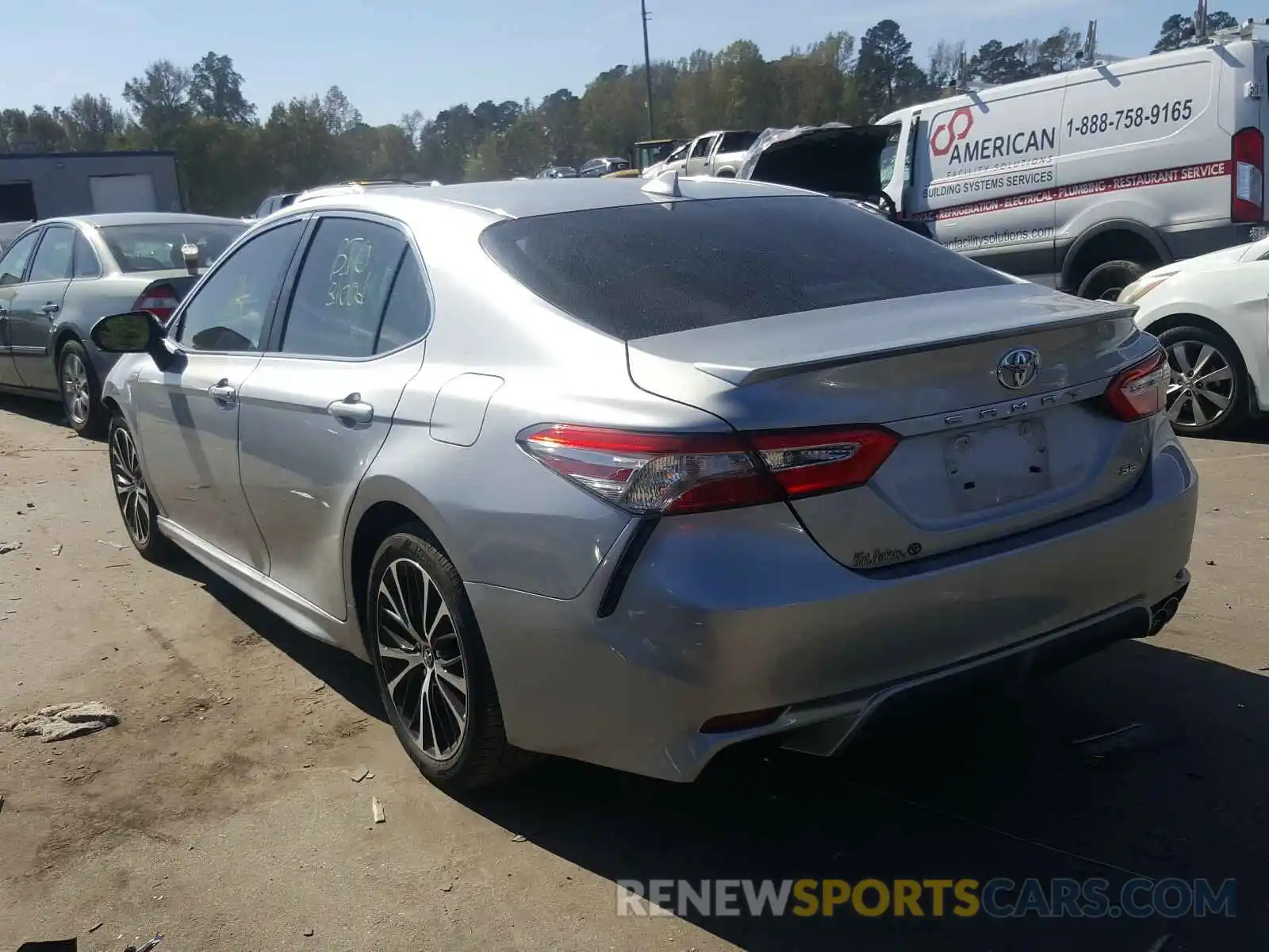 3 Photograph of a damaged car 4T1B11HK9KU831635 TOYOTA CAMRY 2019