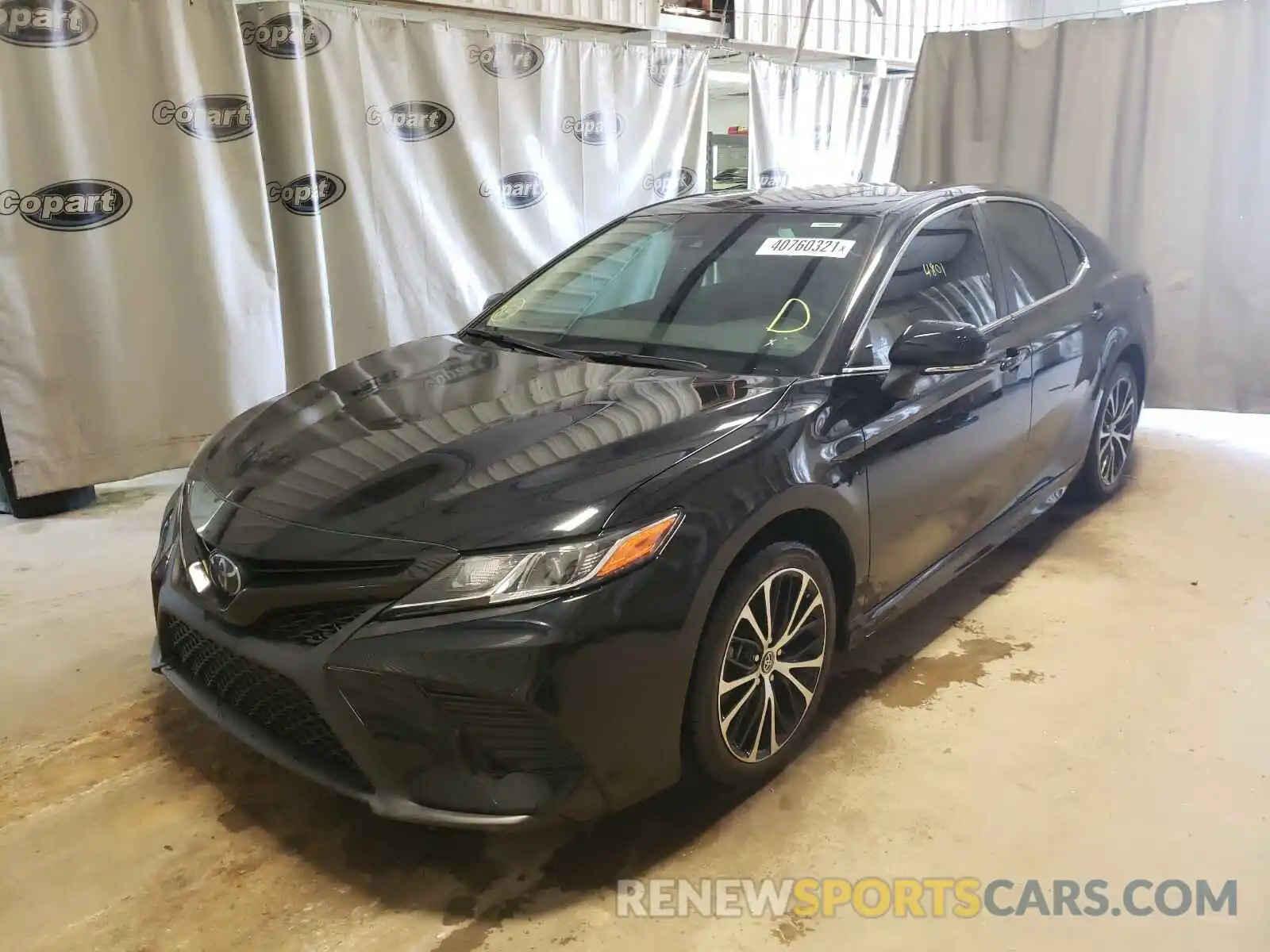 2 Photograph of a damaged car 4T1B11HK9KU831652 TOYOTA CAMRY 2019