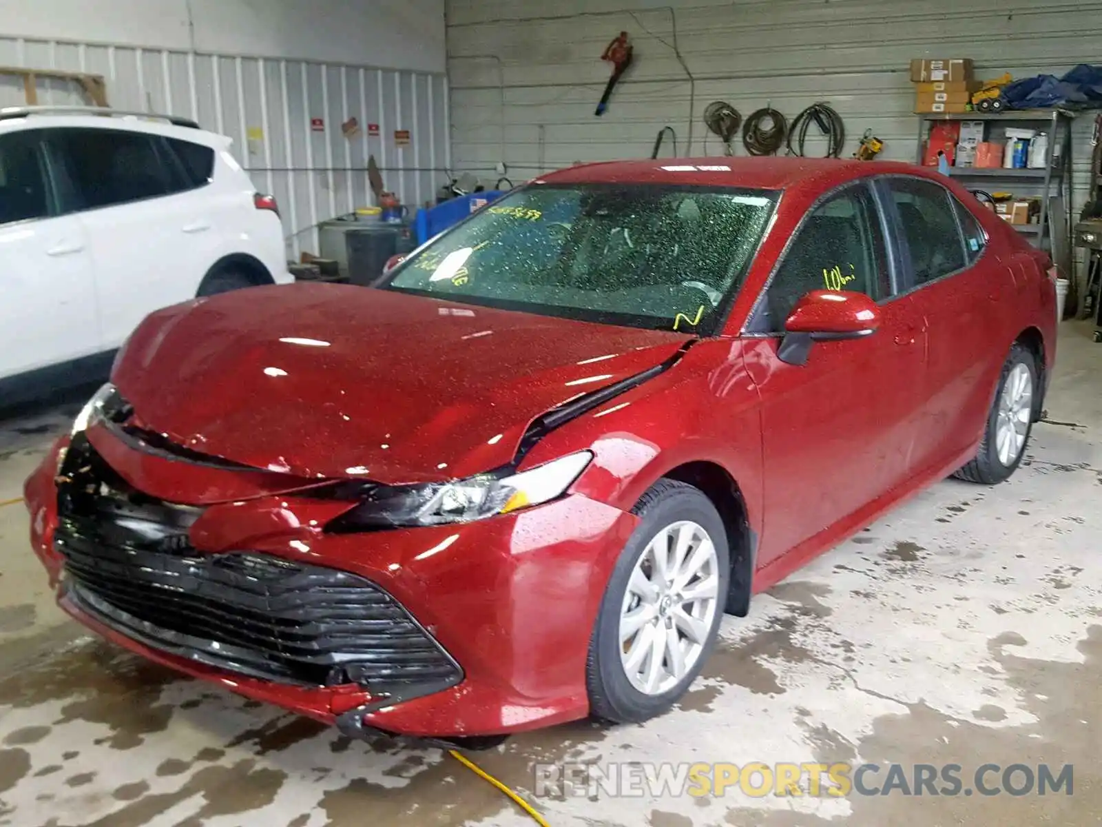 2 Photograph of a damaged car 4T1B11HK9KU831991 TOYOTA CAMRY 2019