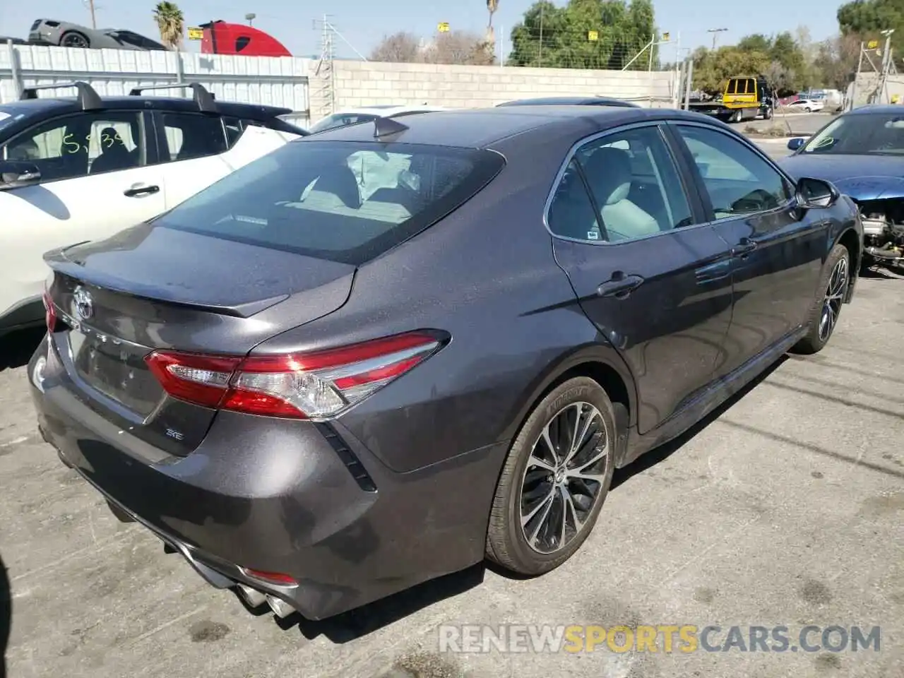 4 Photograph of a damaged car 4T1B11HK9KU834311 TOYOTA CAMRY 2019