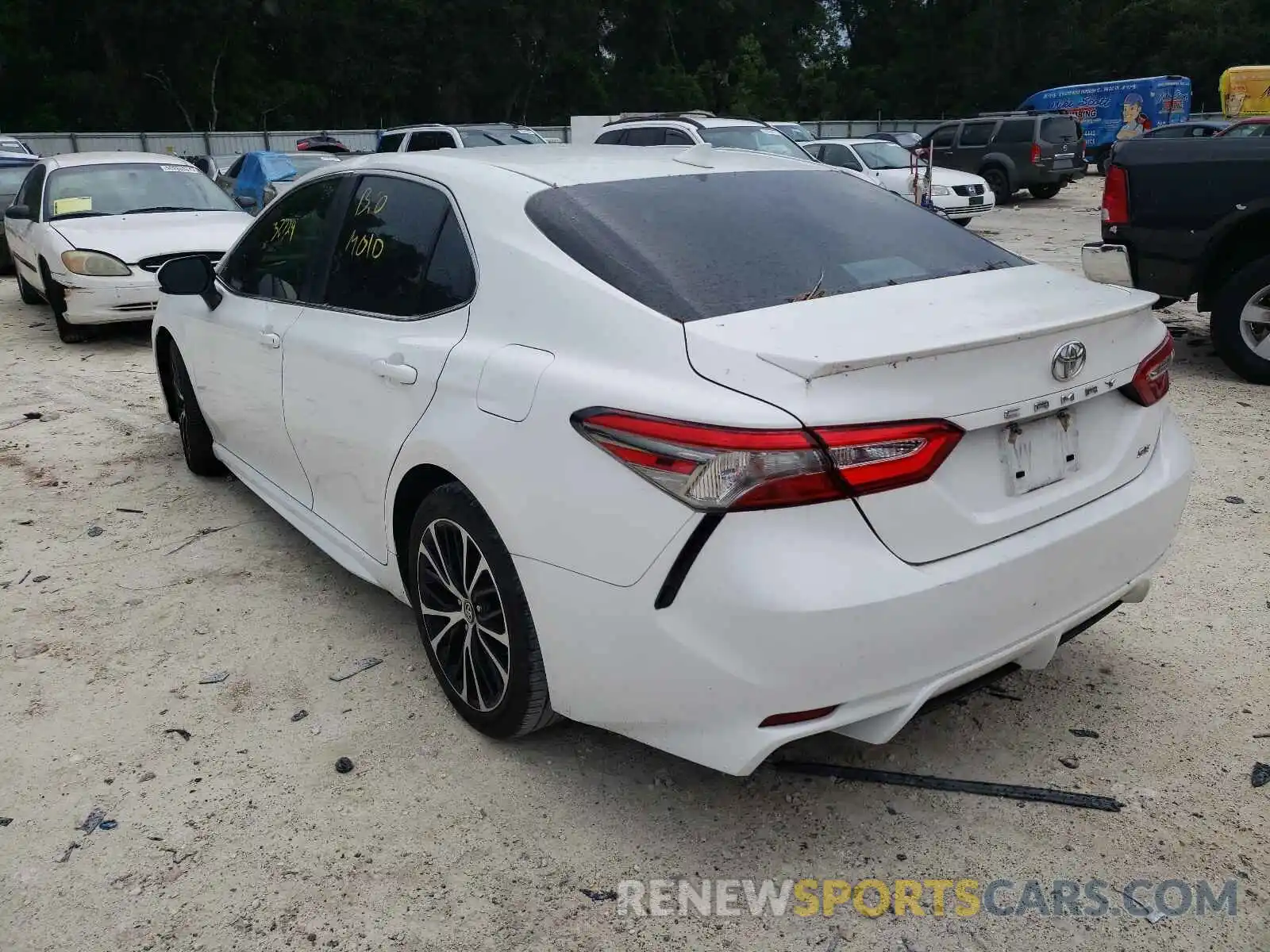 3 Photograph of a damaged car 4T1B11HK9KU835779 TOYOTA CAMRY 2019