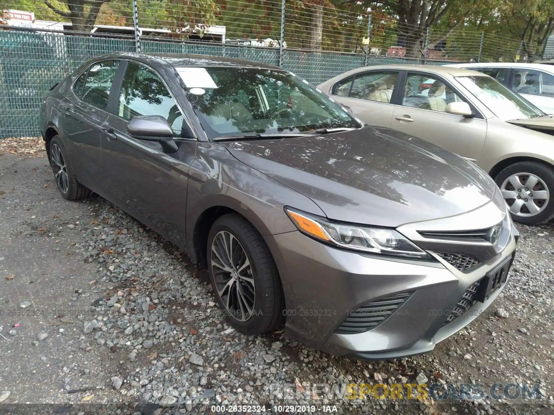 1 Photograph of a damaged car 4T1B11HK9KU842425 TOYOTA CAMRY 2019