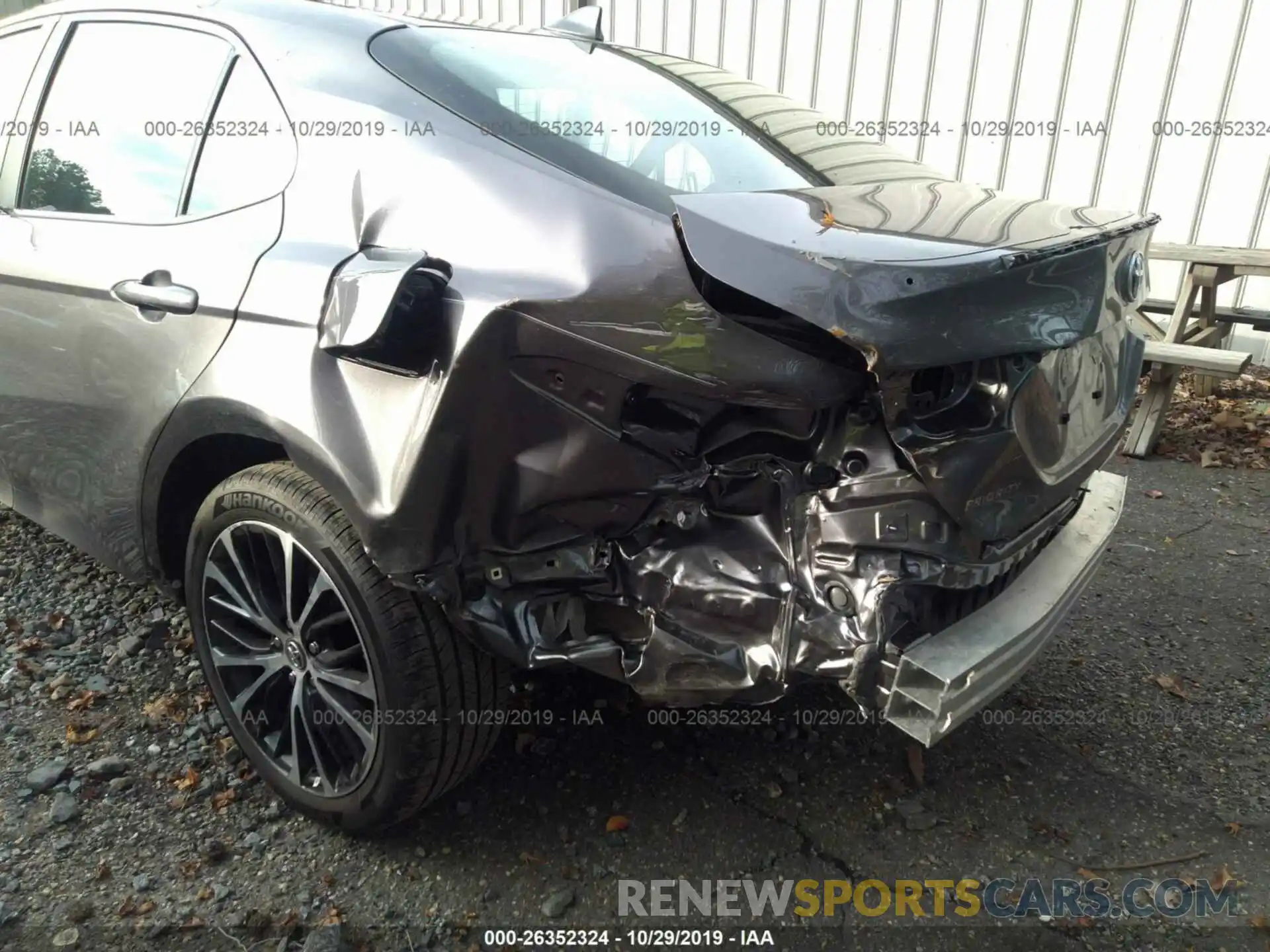 6 Photograph of a damaged car 4T1B11HK9KU842425 TOYOTA CAMRY 2019