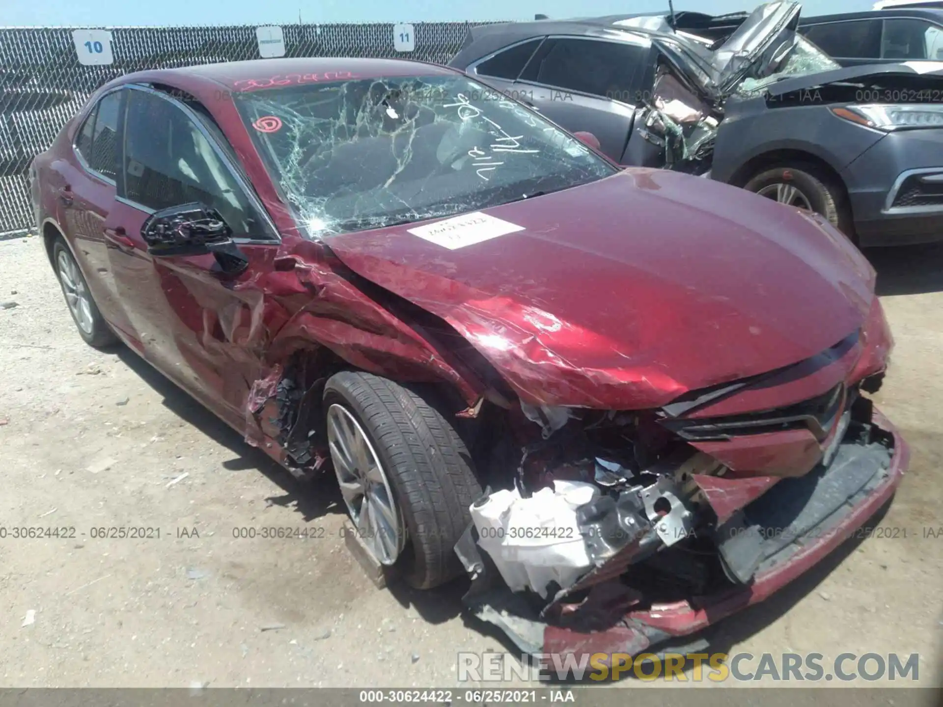 6 Photograph of a damaged car 4T1B11HK9KU845647 TOYOTA CAMRY 2019