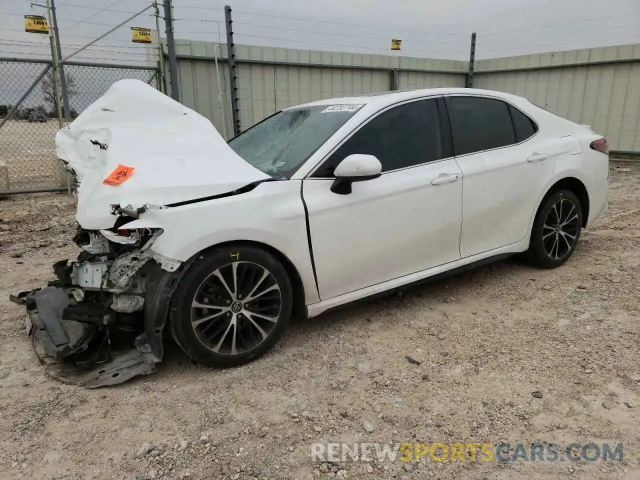 1 Photograph of a damaged car 4T1B11HK9KU845678 TOYOTA CAMRY 2019