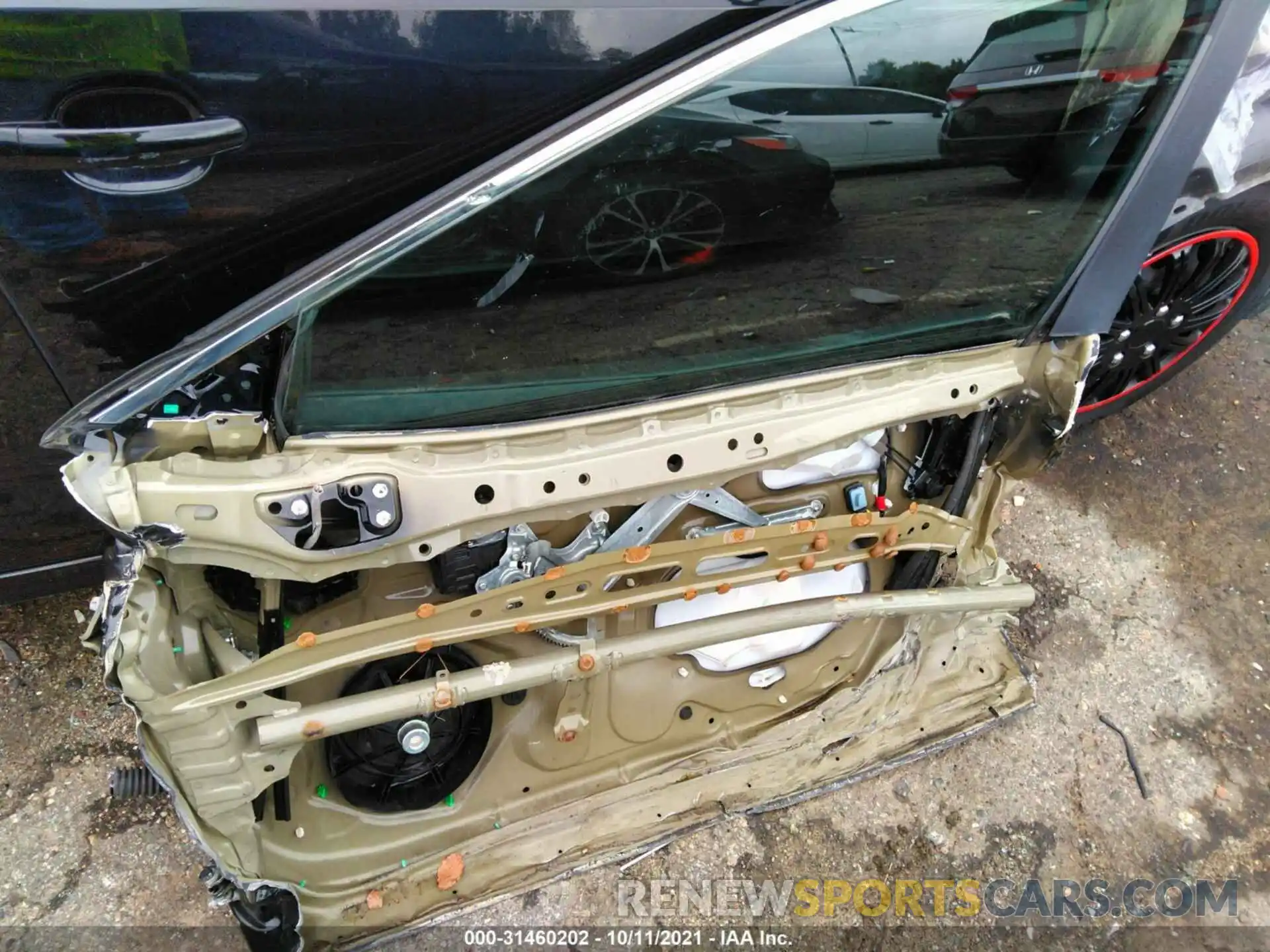 12 Photograph of a damaged car 4T1B11HK9KU845776 TOYOTA CAMRY 2019