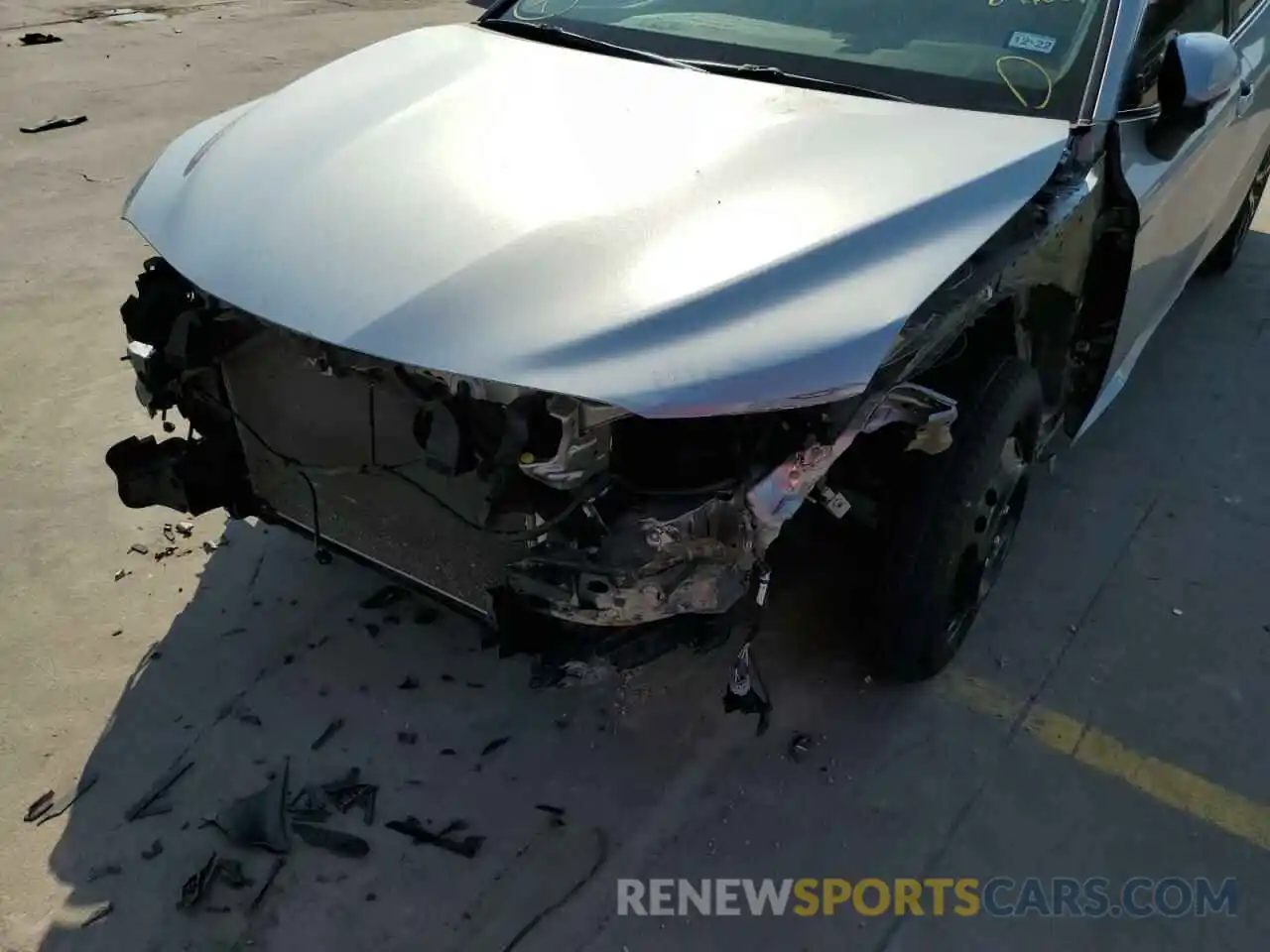 9 Photograph of a damaged car 4T1B11HK9KU846801 TOYOTA CAMRY 2019