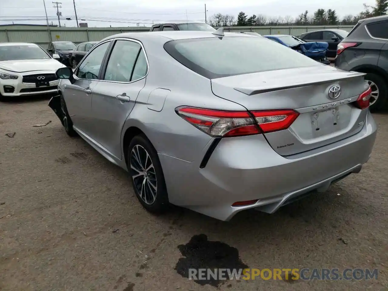 3 Photograph of a damaged car 4T1B11HK9KU846832 TOYOTA CAMRY 2019