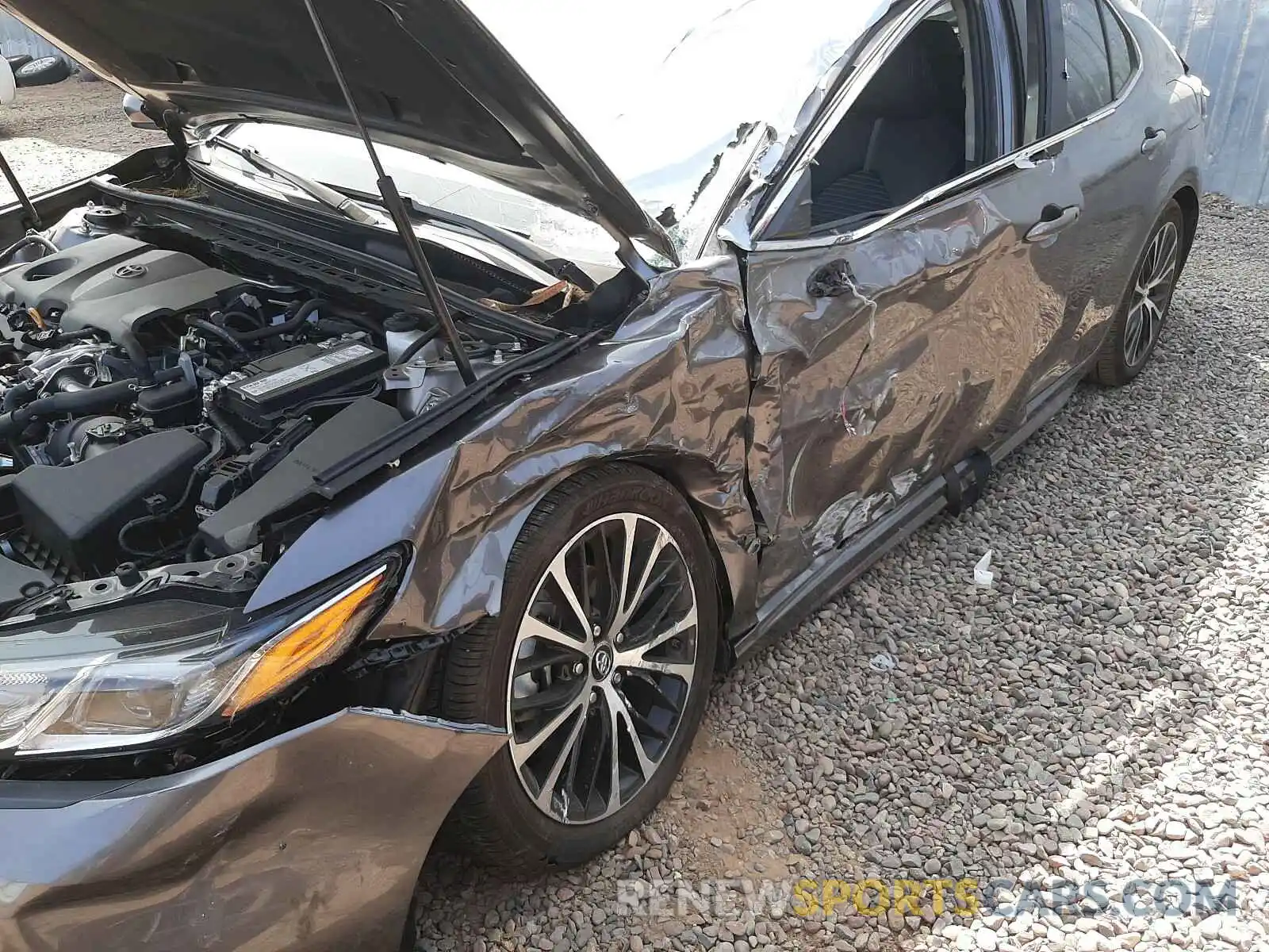 9 Photograph of a damaged car 4T1B11HK9KU847219 TOYOTA CAMRY 2019