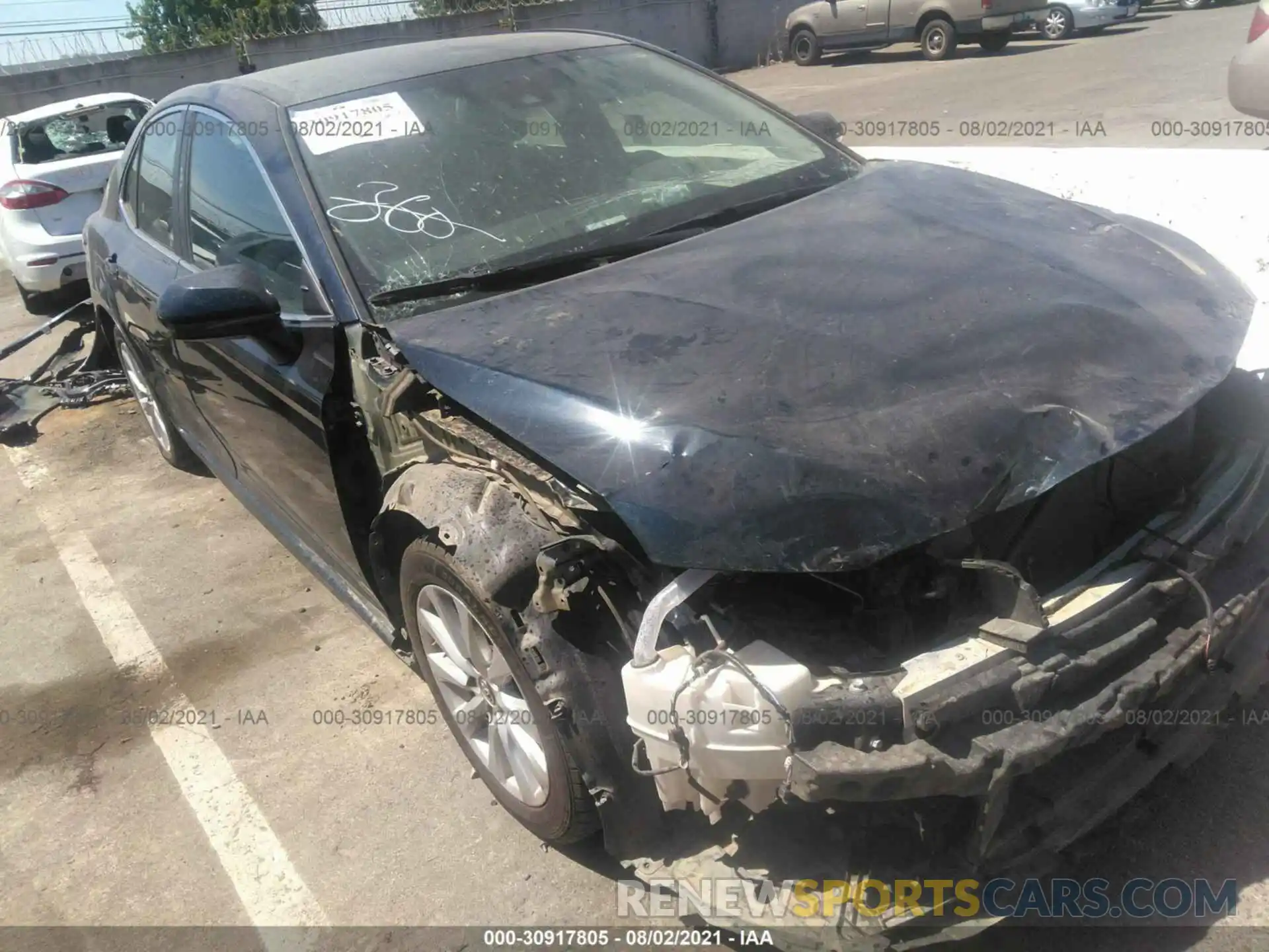 1 Photograph of a damaged car 4T1B11HK9KU848998 TOYOTA CAMRY 2019