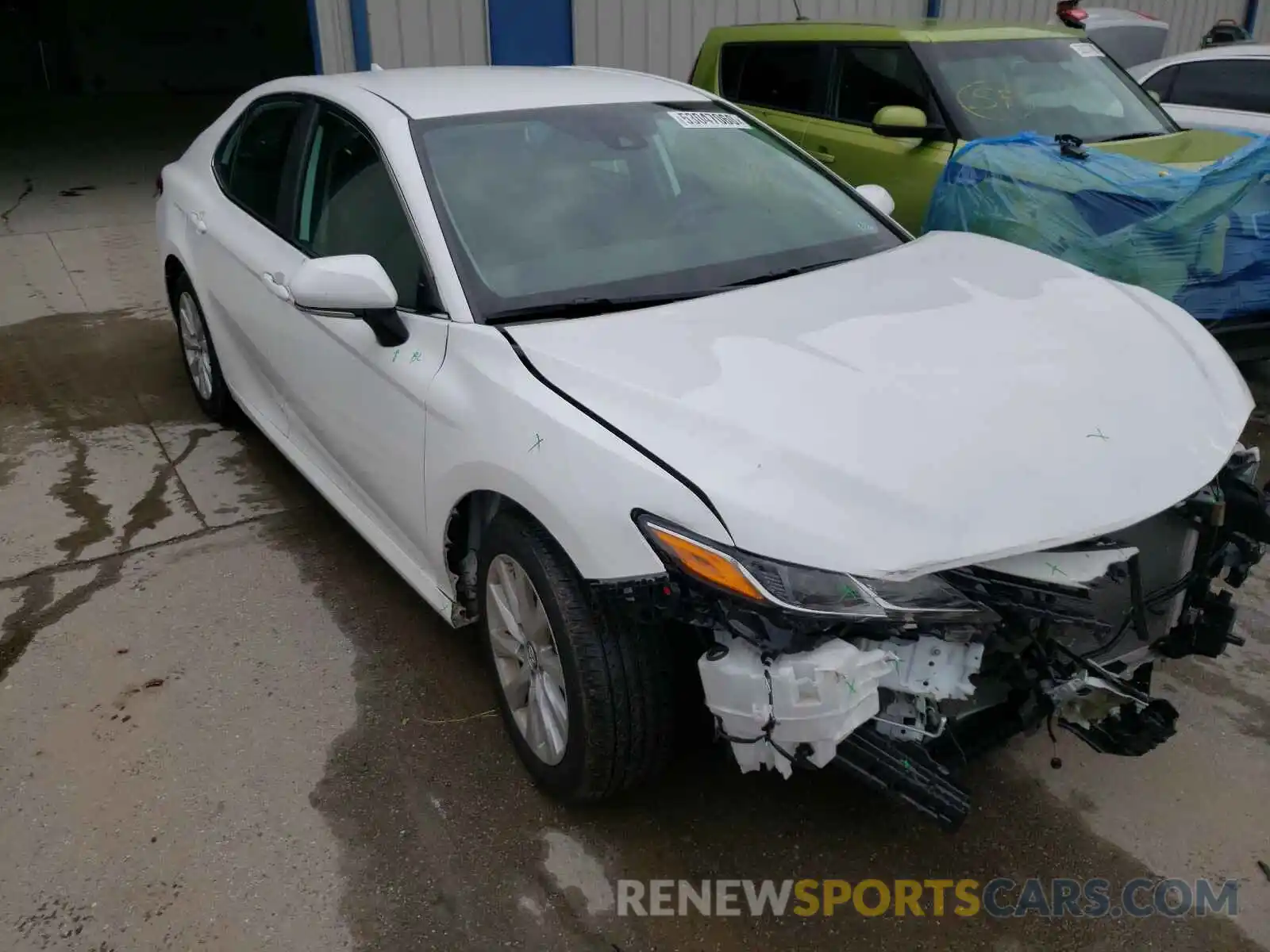 1 Photograph of a damaged car 4T1B11HK9KU849245 TOYOTA CAMRY 2019