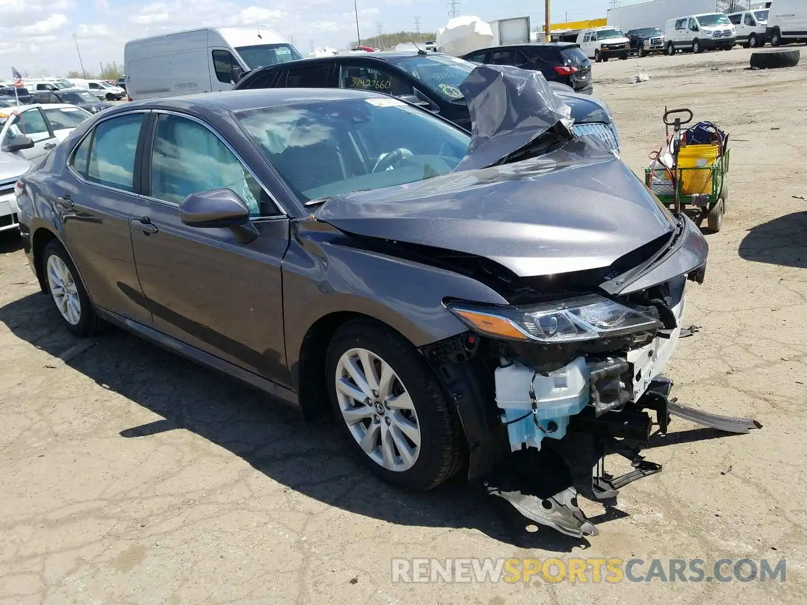 1 Photograph of a damaged car 4T1B11HK9KU850377 TOYOTA CAMRY 2019