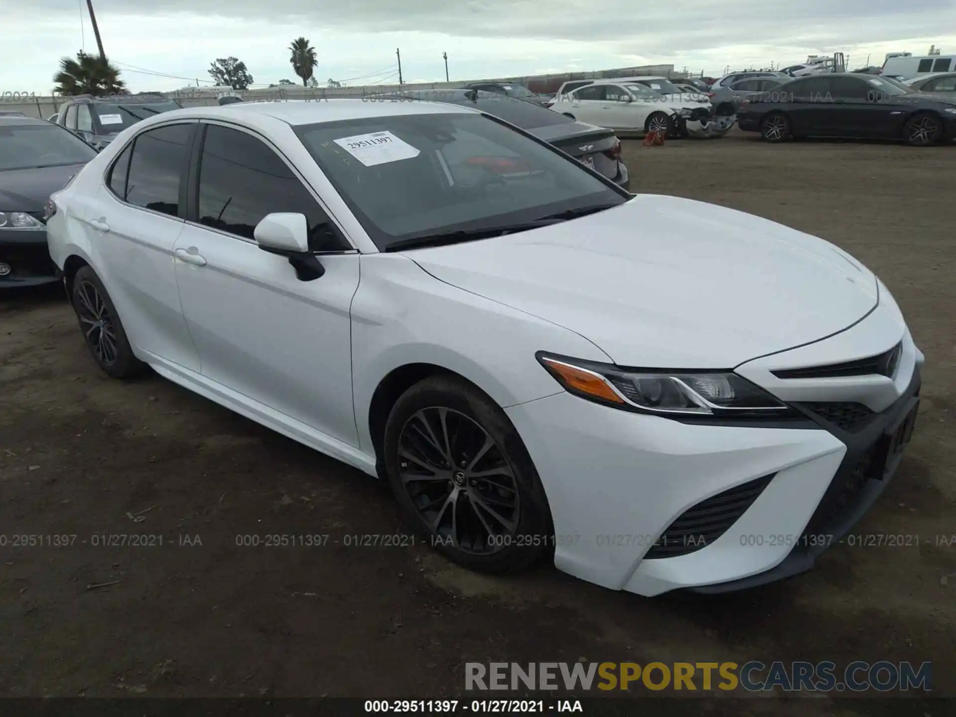 1 Photograph of a damaged car 4T1B11HK9KU850587 TOYOTA CAMRY 2019