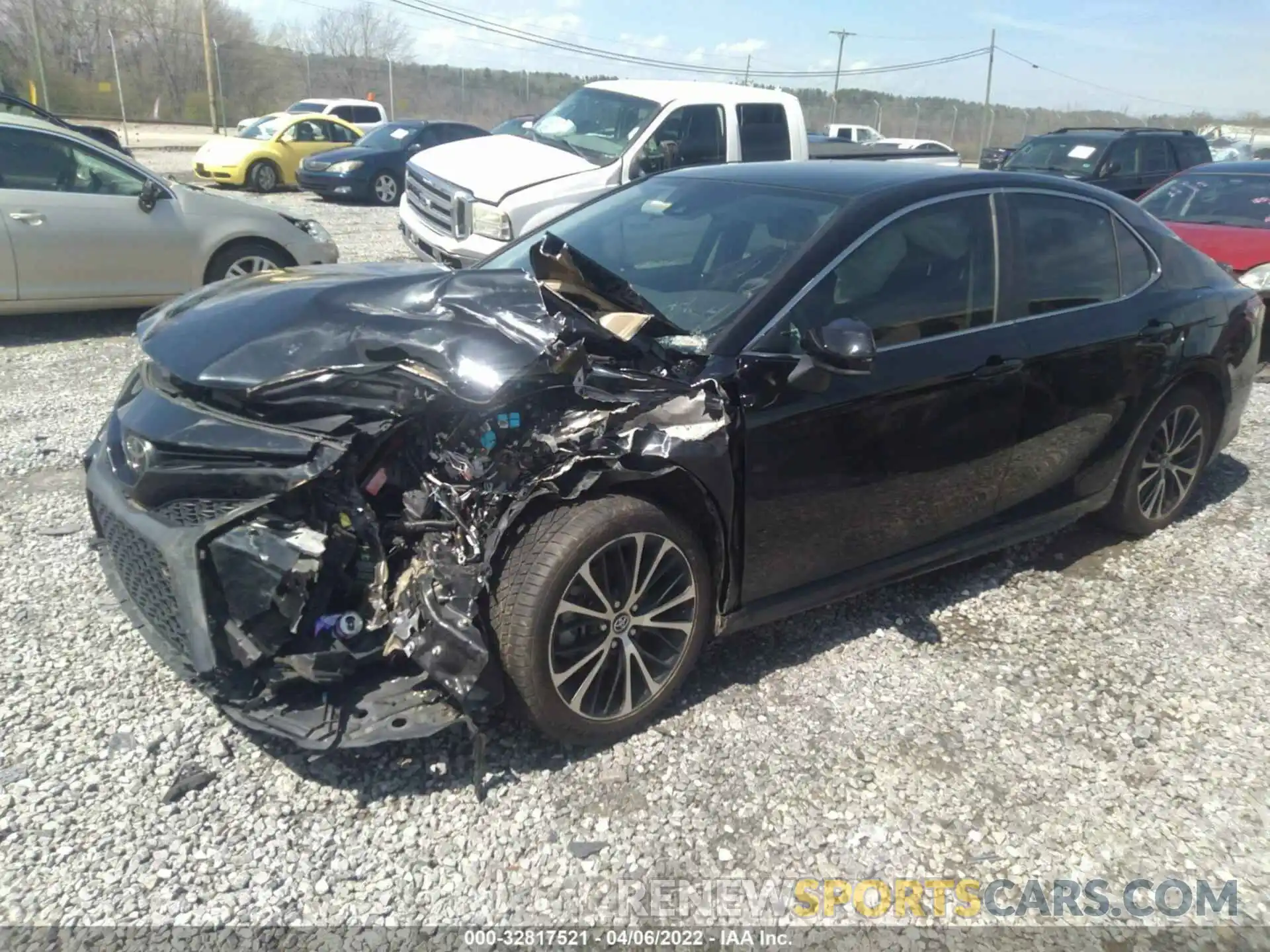 2 Photograph of a damaged car 4T1B11HK9KU851660 TOYOTA CAMRY 2019