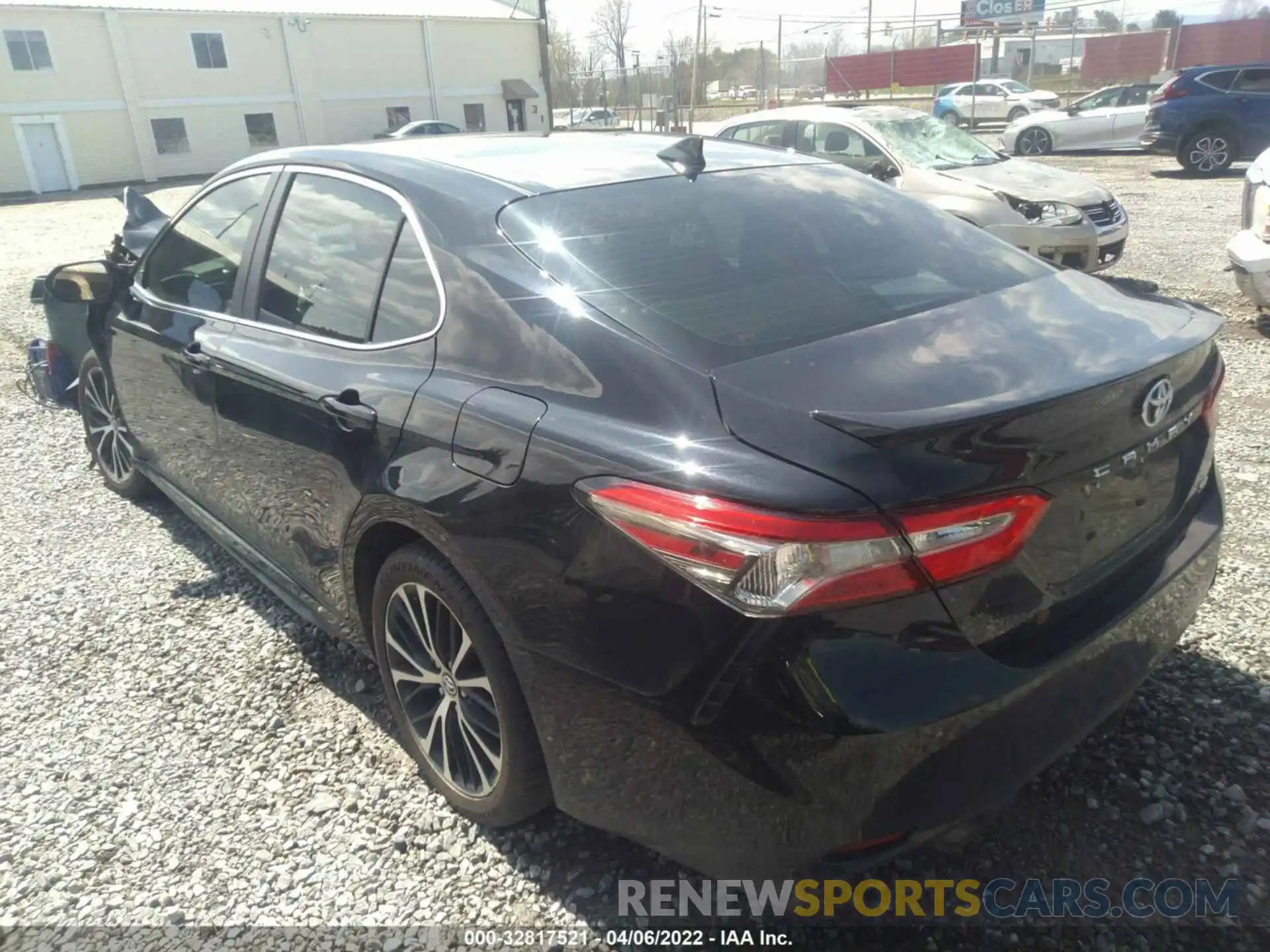 3 Photograph of a damaged car 4T1B11HK9KU851660 TOYOTA CAMRY 2019