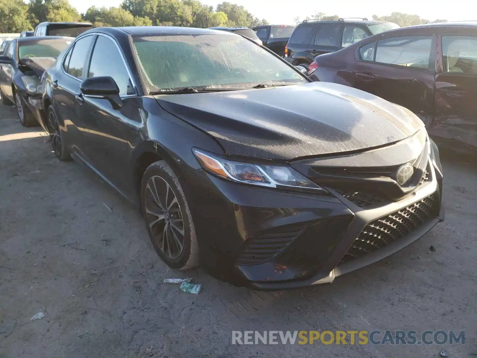 1 Photograph of a damaged car 4T1B11HK9KU852680 TOYOTA CAMRY 2019