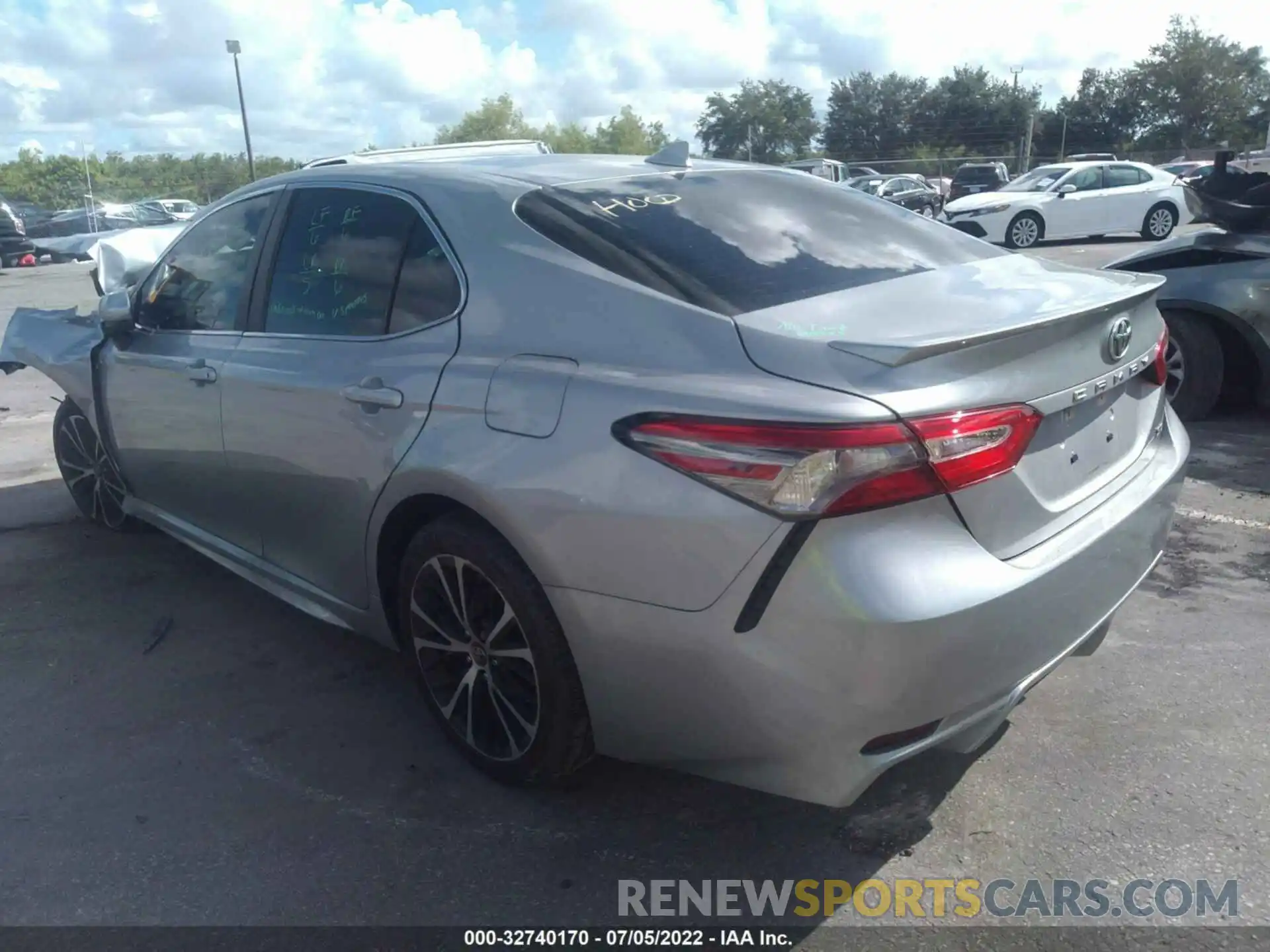 3 Photograph of a damaged car 4T1B11HK9KU855269 TOYOTA CAMRY 2019