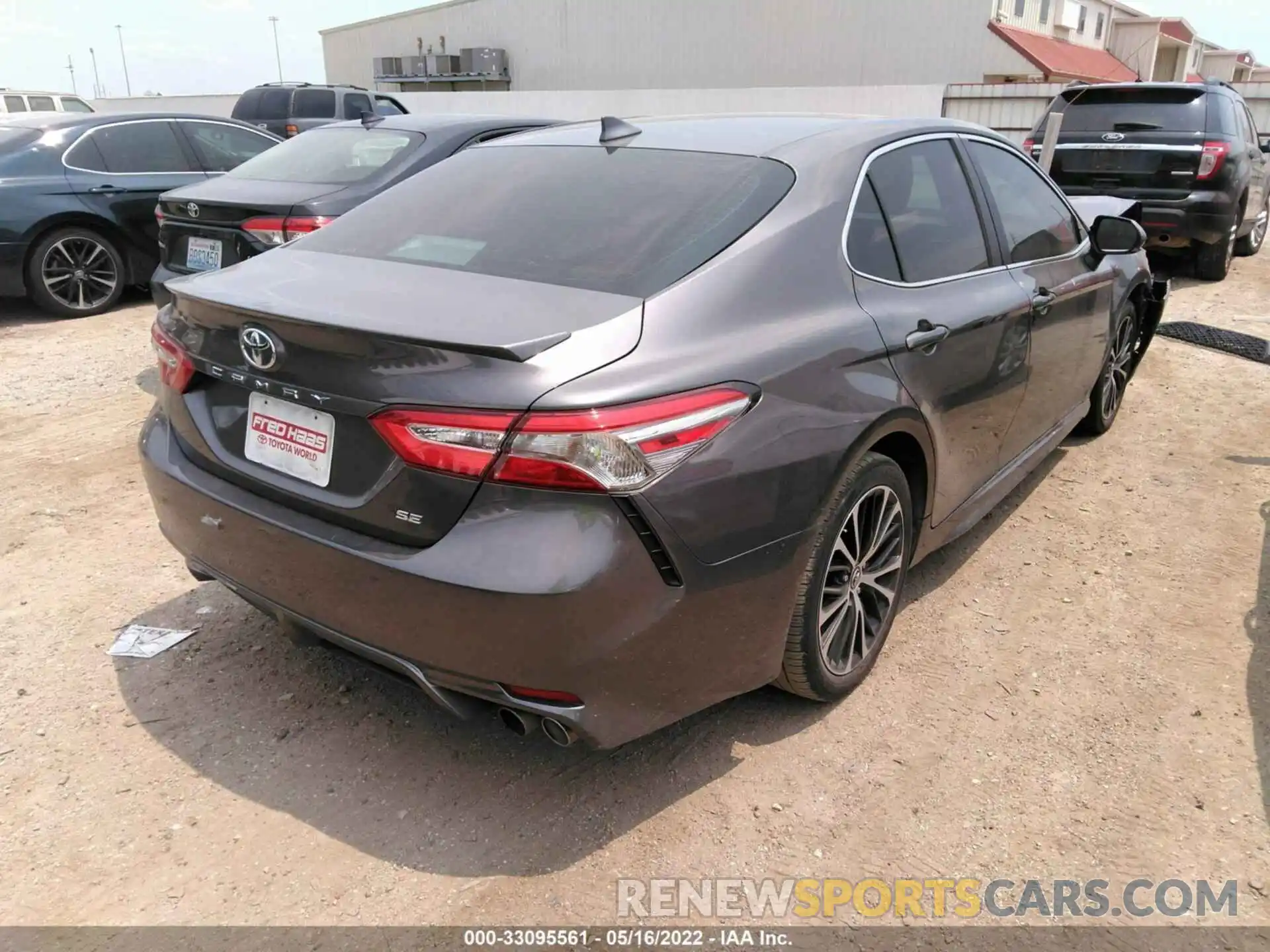 4 Photograph of a damaged car 4T1B11HK9KU855997 TOYOTA CAMRY 2019