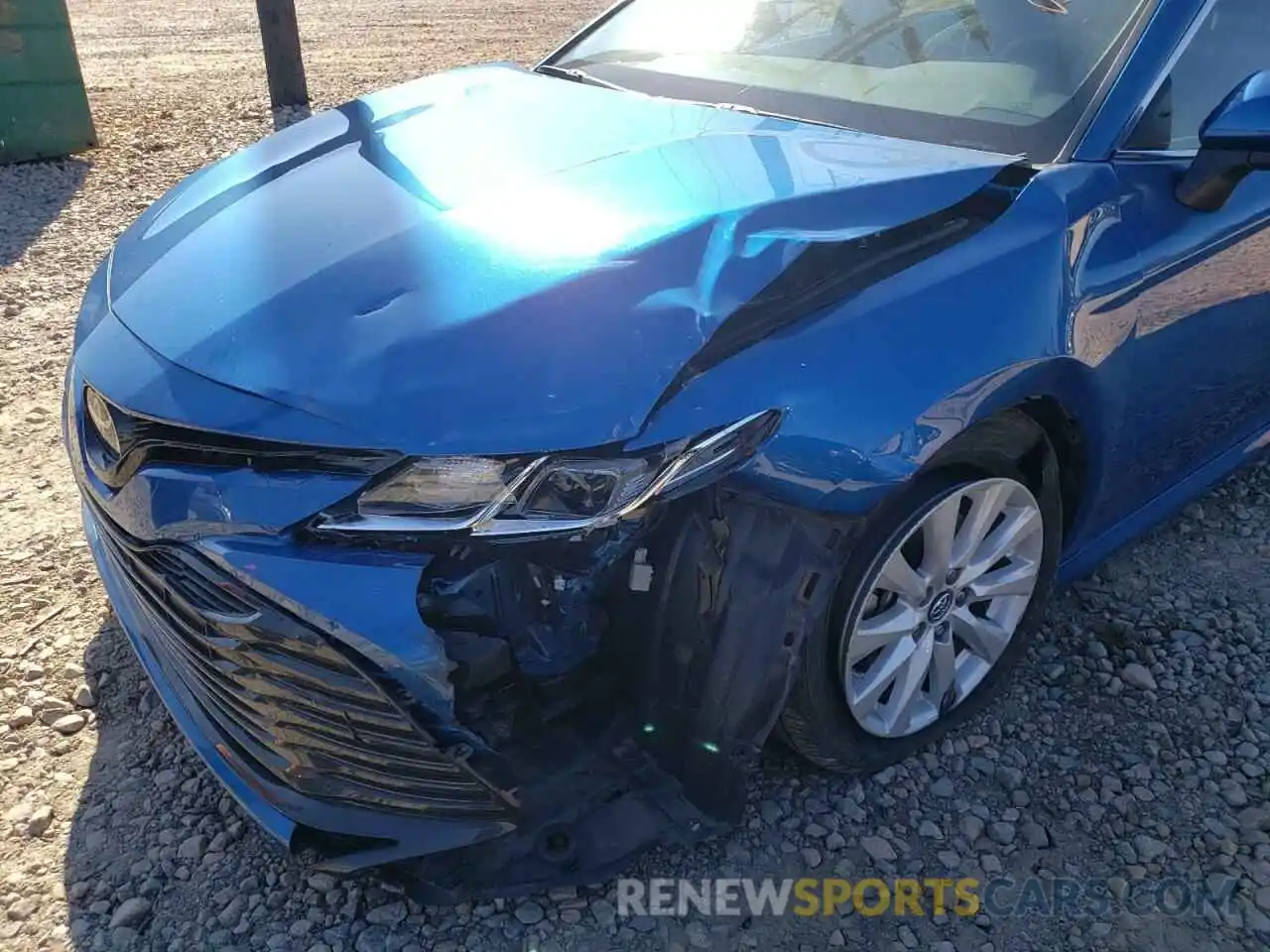 9 Photograph of a damaged car 4T1B11HKXKU160072 TOYOTA CAMRY 2019